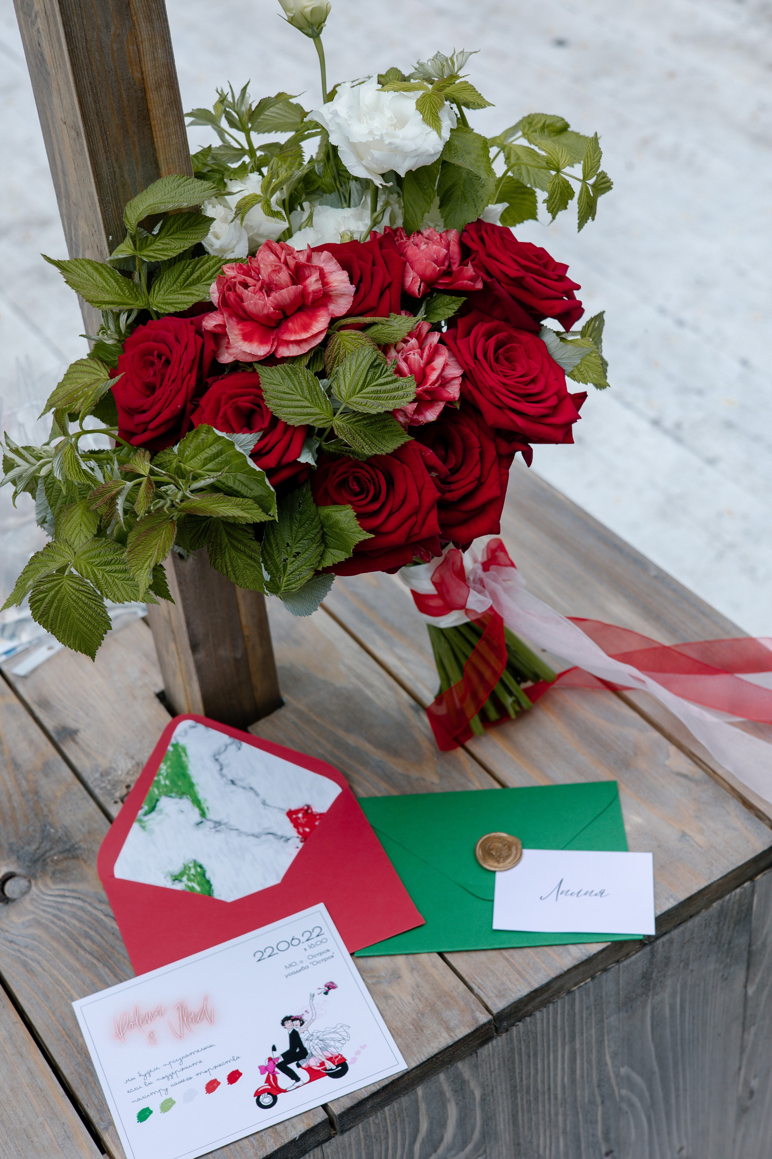 Свадьба в усадьбе Остров. Kirillova Studio — мастерская декора и событий Юли Кирилловой