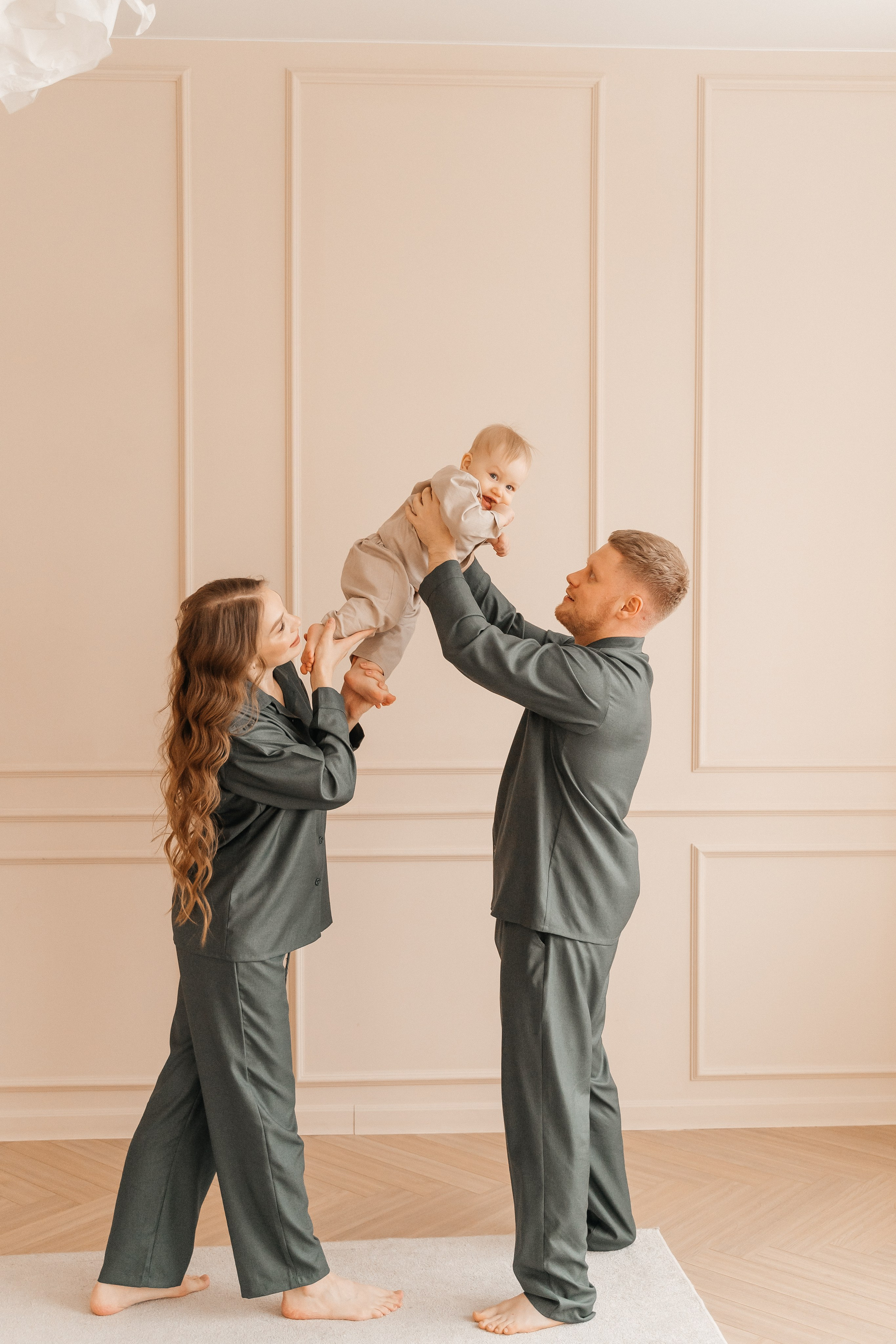 Илья, Таня и Мирон. Волик Мария