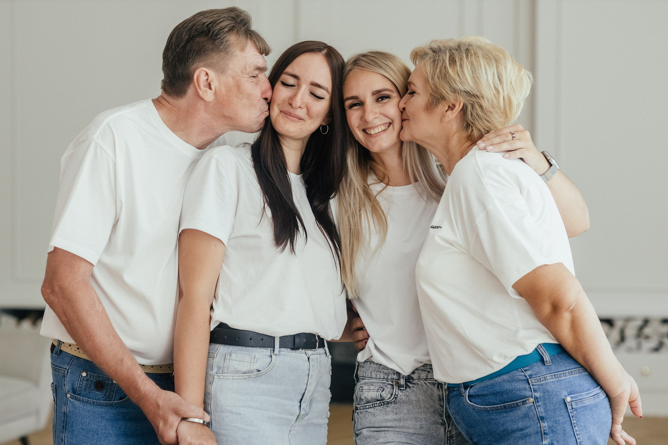 Большая семья в VanLav. Фотографы в городе Волгограде — Людмила Агеева и Алексей Околелов
