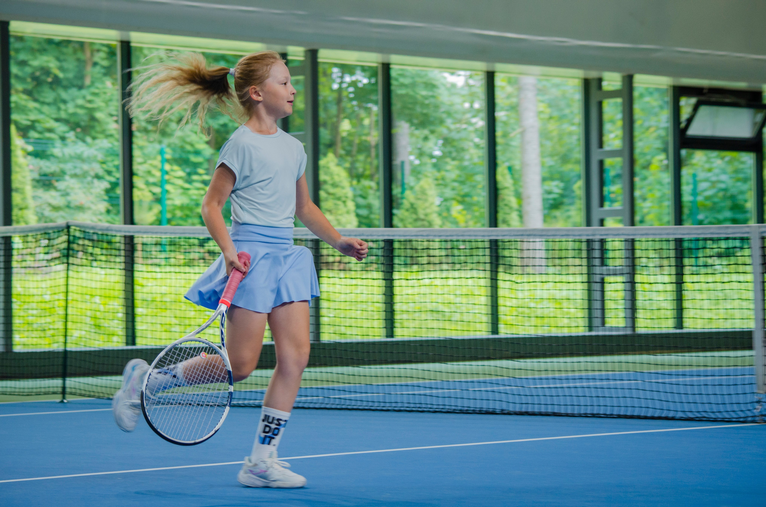 Золотая подача🎾. Свет, камера, улыбка!