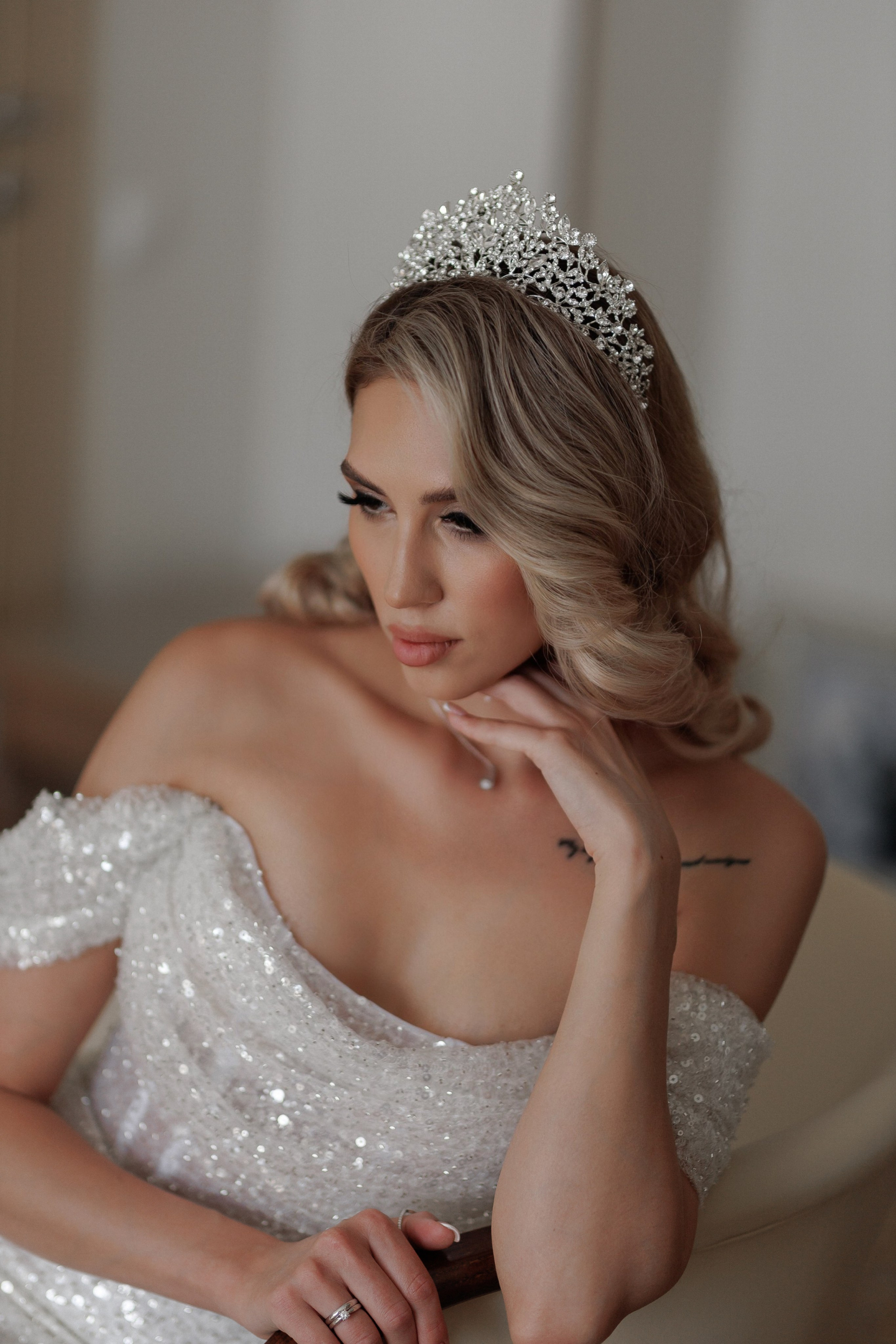 ···. Свадебный фотограф в Санкт-Петербурге Александра Чукавина