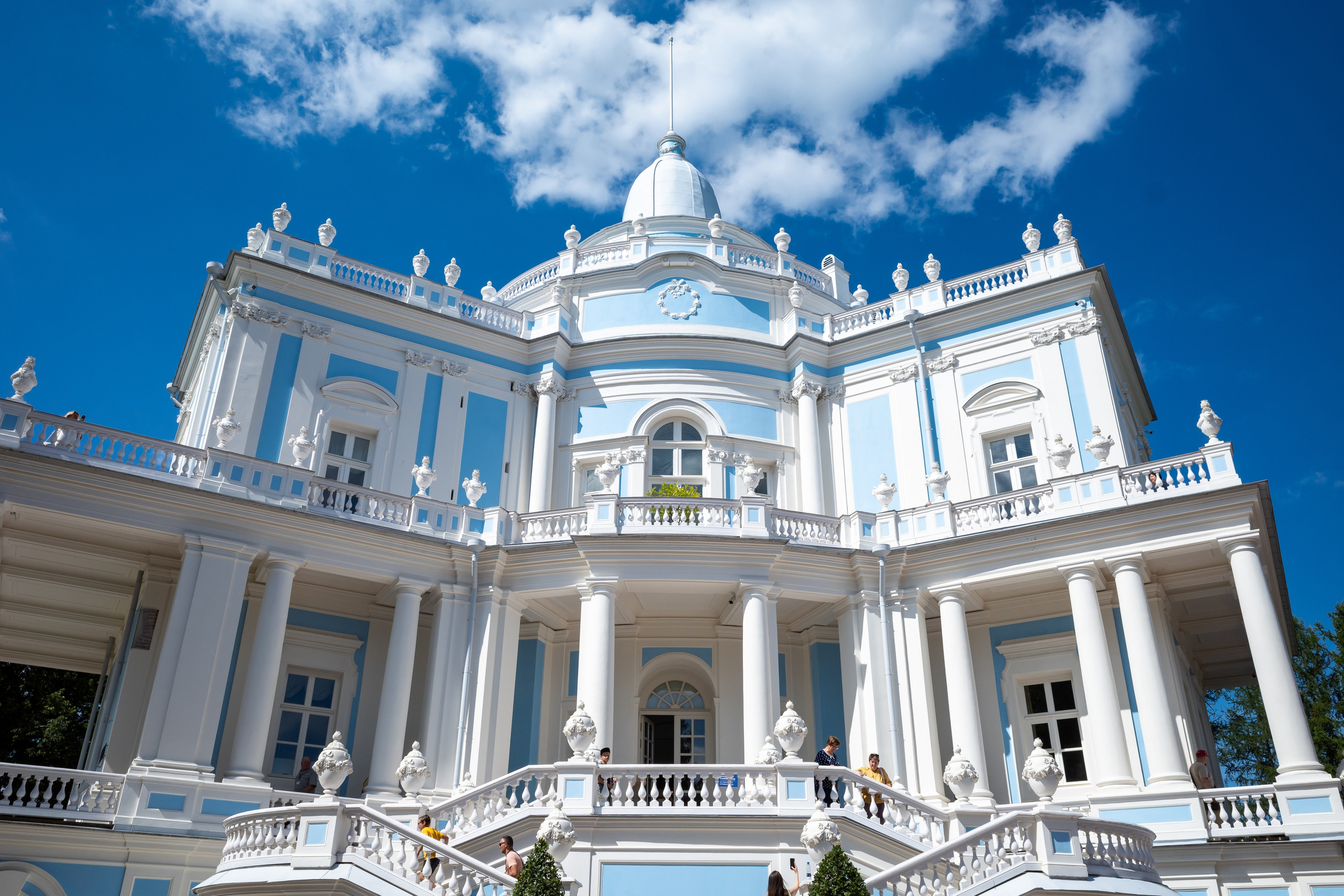 Павильон катальной горки в Петергофе