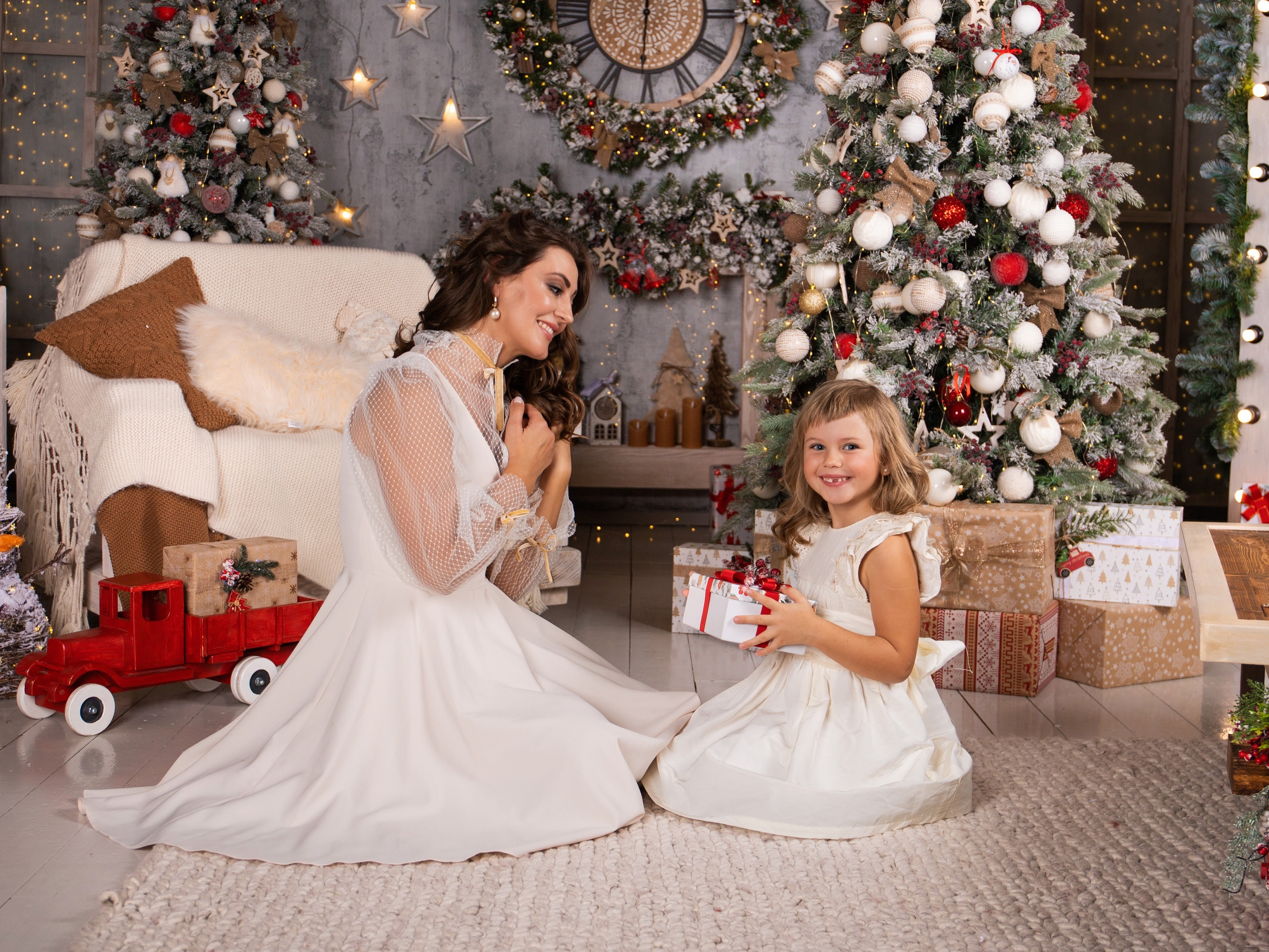 Новогодняя семейная съемка в студии. Свадебный и семейный фотограф в Москве Мила Широких