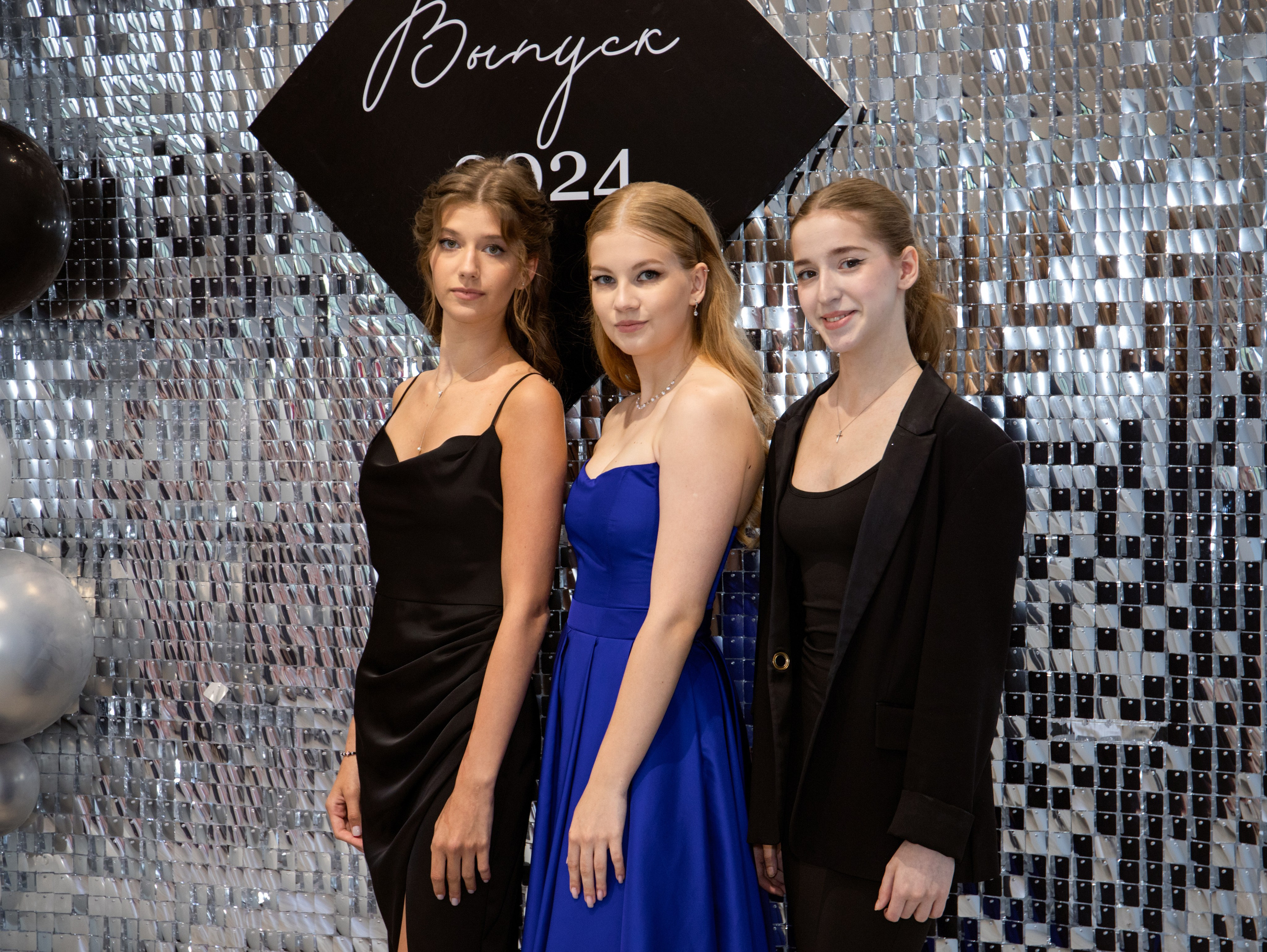 Выпускной 9 класс 2024. Свадебный и семейный фотограф в Москве Мила Широких