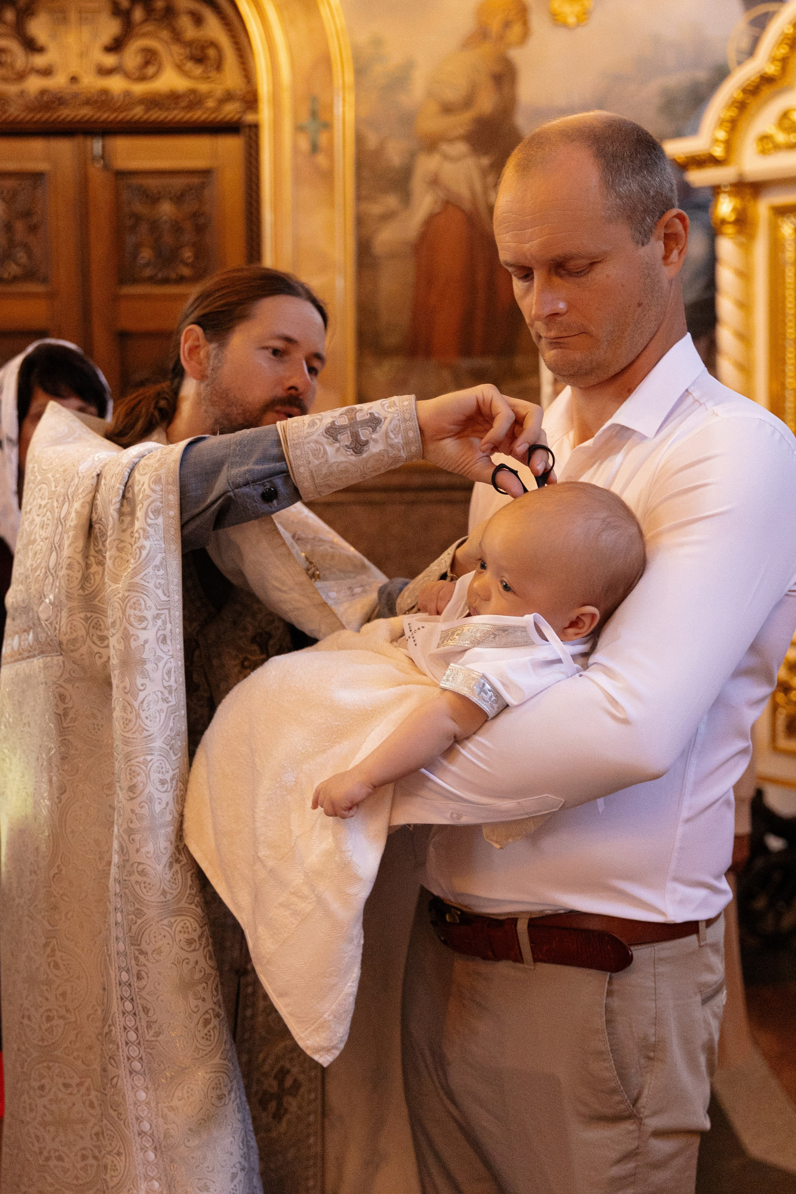 Крещение в Церкви иконы Божией Матери Целительницы. Свадебный фотограф и видеограф Краснодар, Ростов, Сочи, Новороссийск