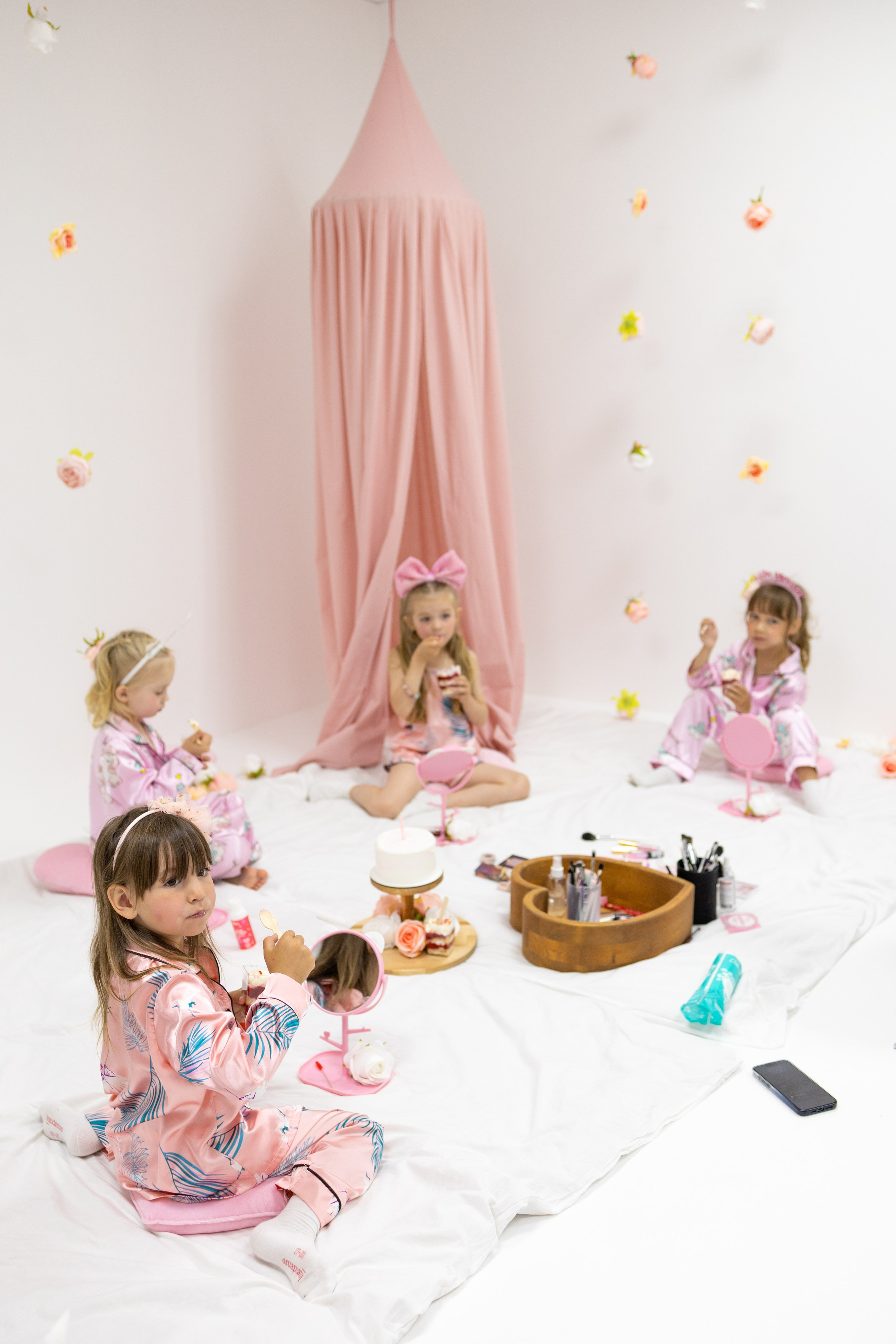 Ксюшенька, 6 лет, с визажистом. Фотограф новорожденных в Нижнем Новгороде Надежда Кадылкина
