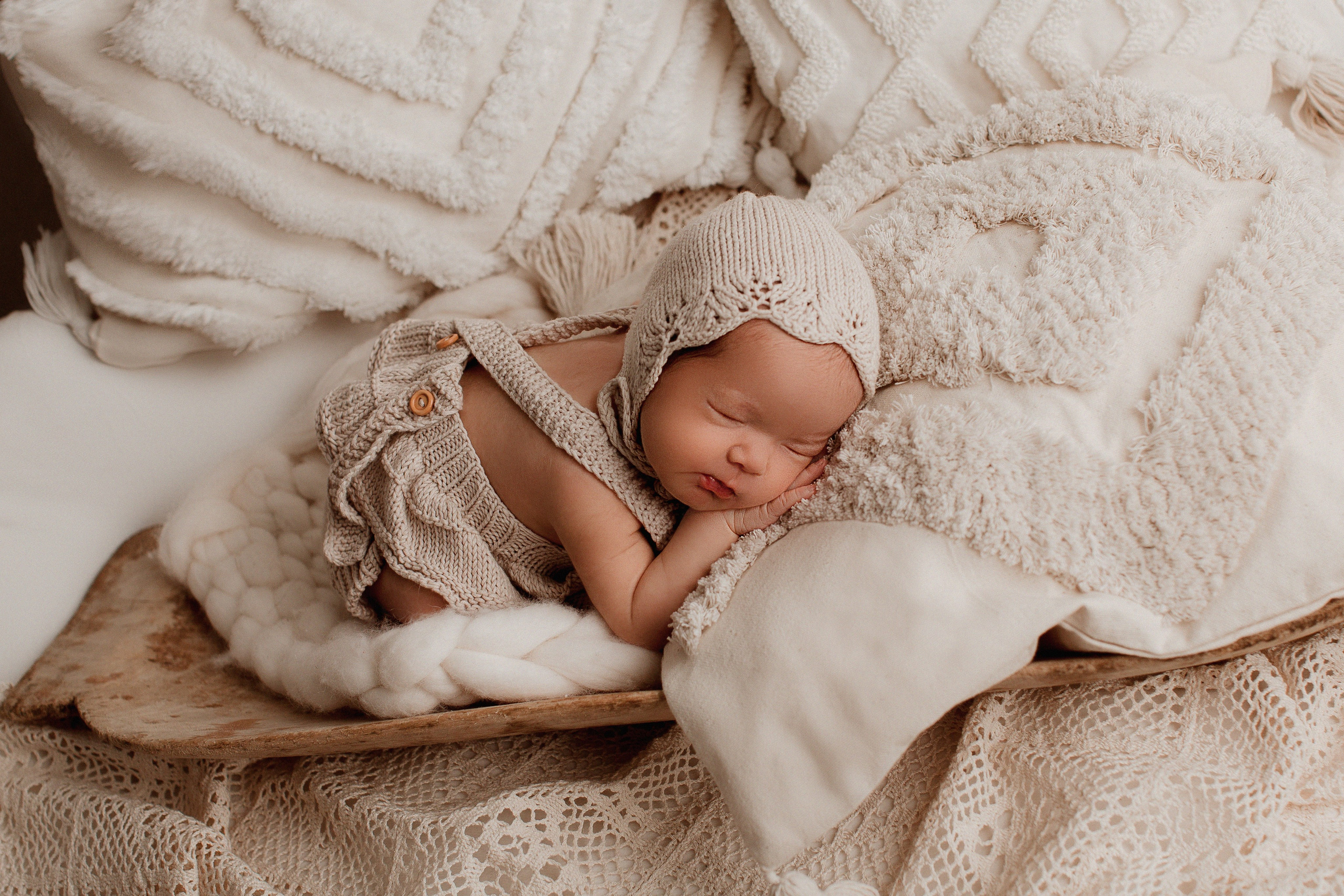 Новорожденные. Фотограф новорожденных в Уфе Инзиля Сулейманова