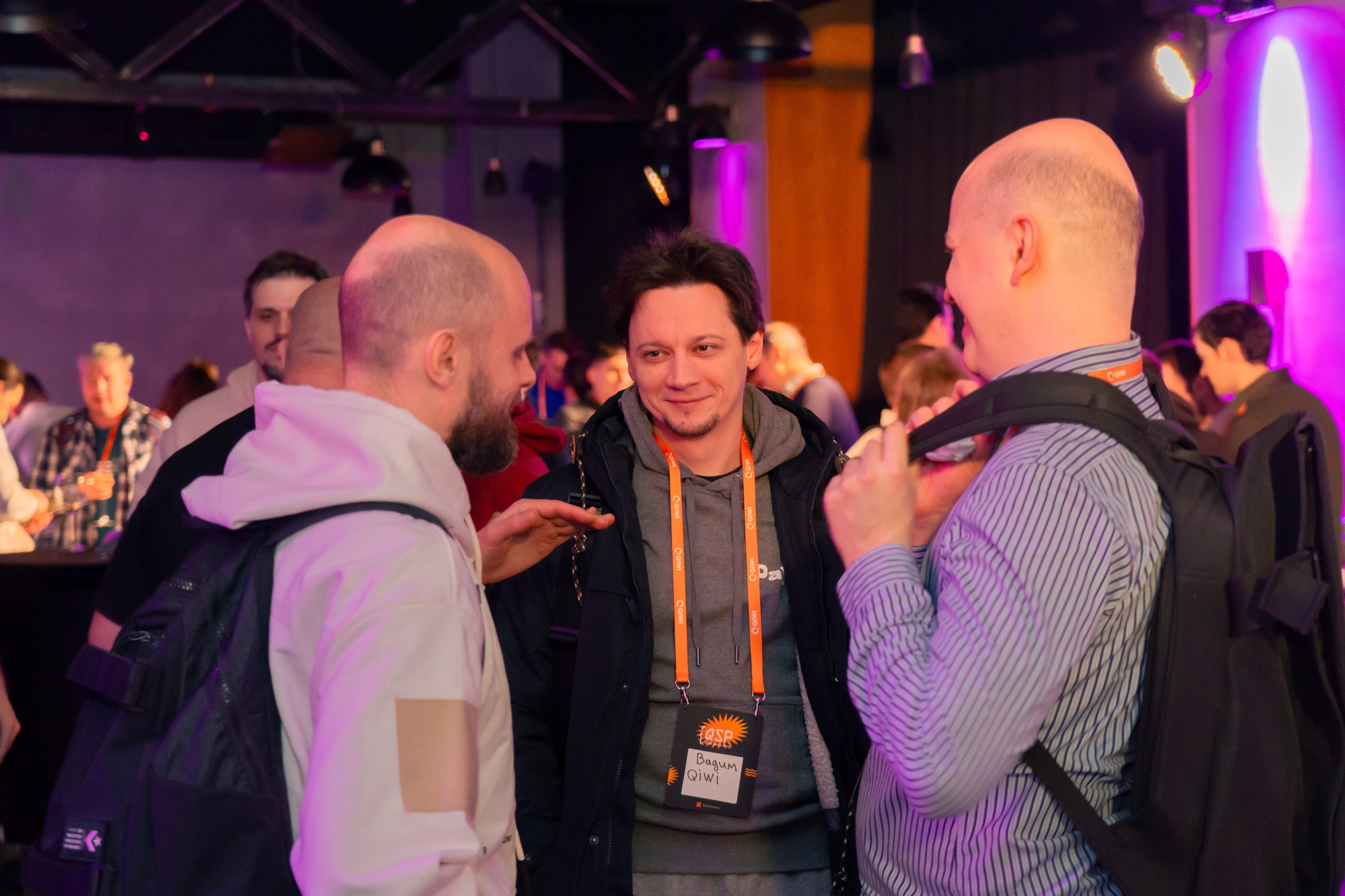 QIWI Server Party. Главная