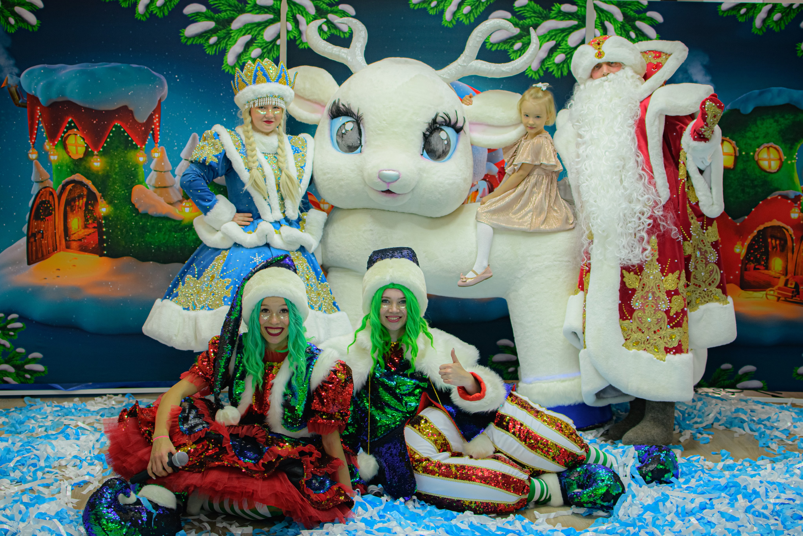 HAPPY NEW YEAR. Photokarish