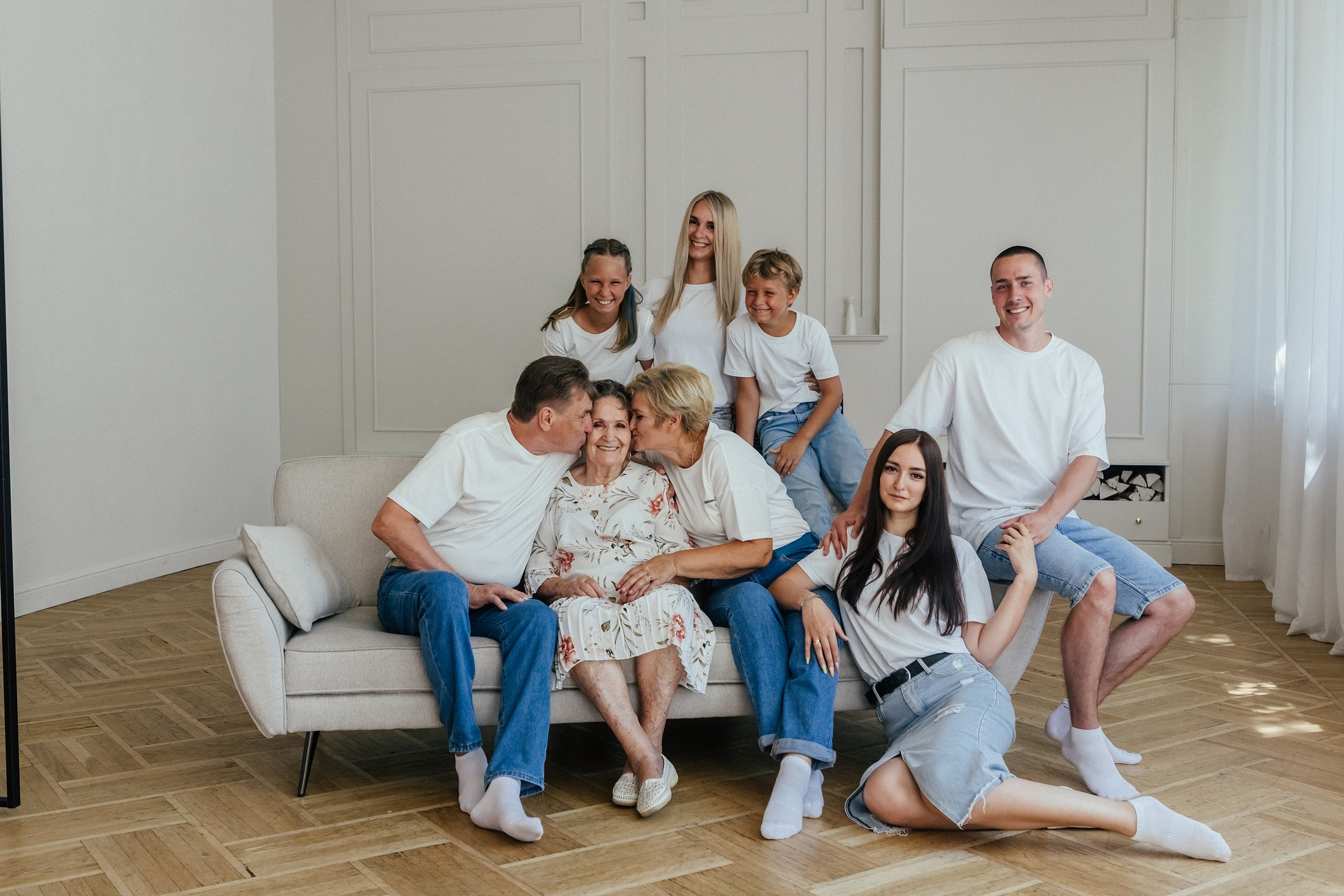 Большая семья в VanLav. Фотографы в городе Волгограде — Людмила Агеева и Алексей Околелов