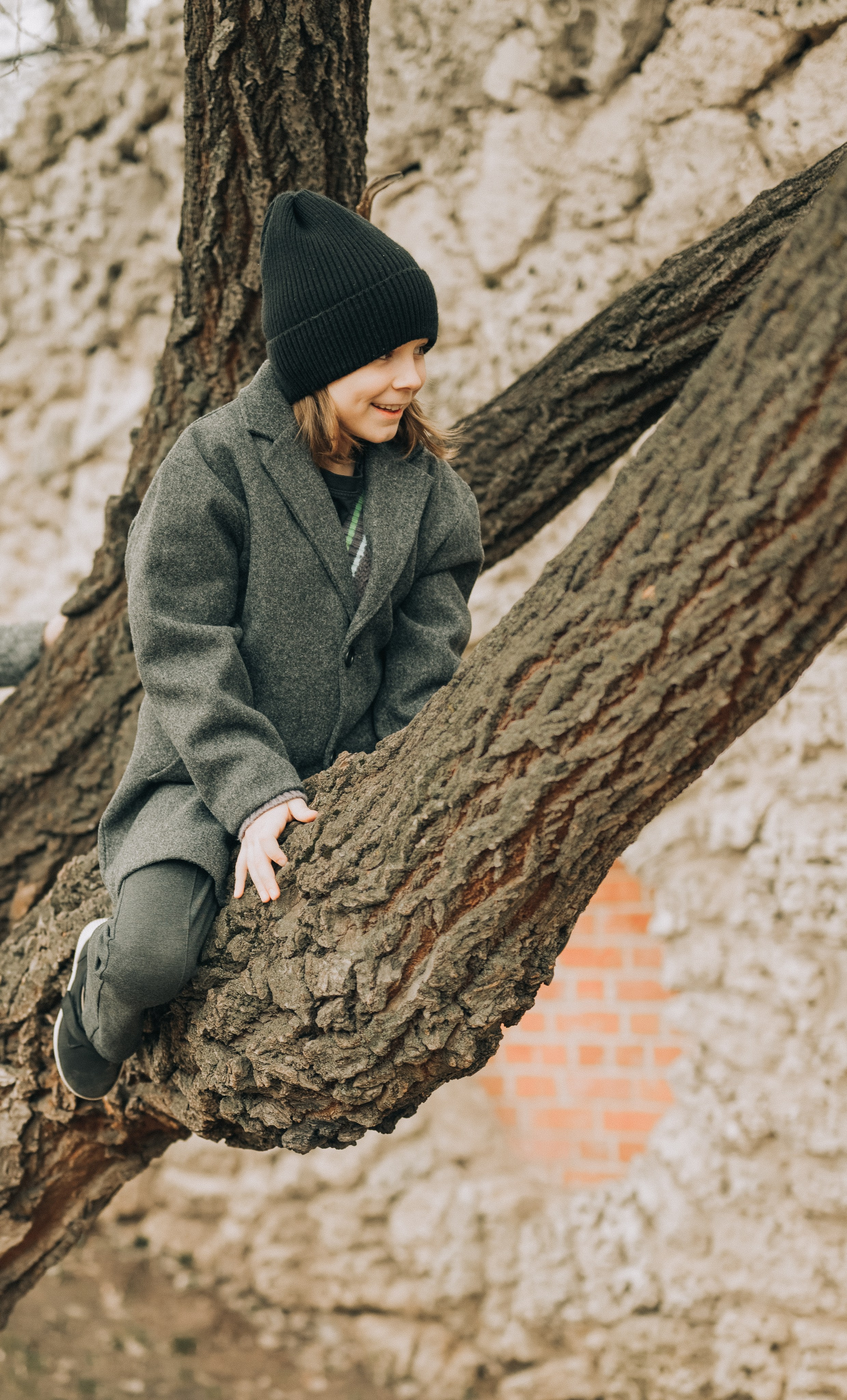 Весенняя прогулка. Аня, Егор, Эми и Миша. Семейный фотограф в Москве Дарья Пузикова