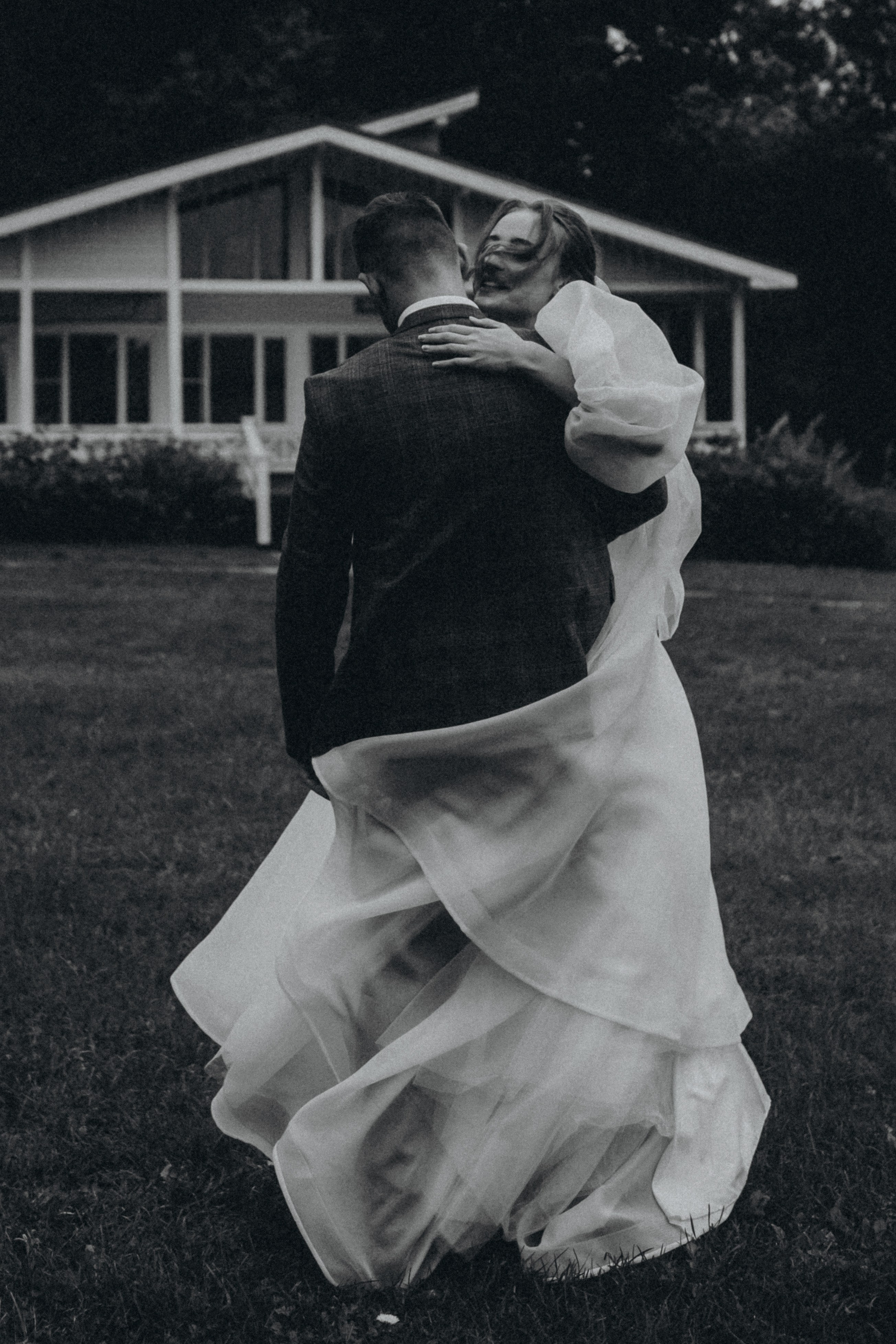 Осенняя нежность в Медвежьих озерах, Щелково. Свадебная фотоистория. Свадебный и семейный фотограф Виктория Носачёва. Щелково, Москва и МО