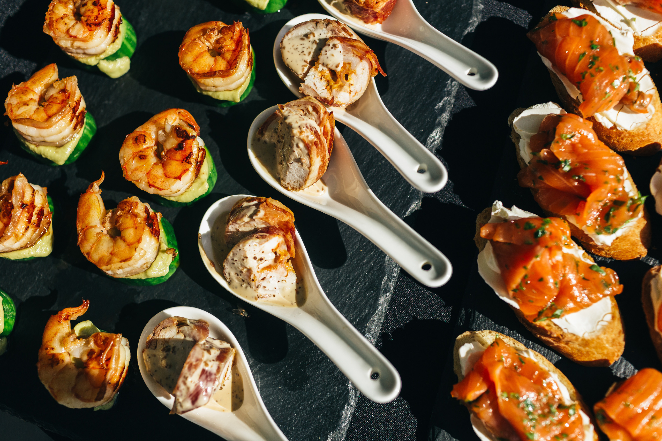 Фуксия/Голубая волна/Зеленый. Портфолио свадебного фотографа. Роман Каргаполов