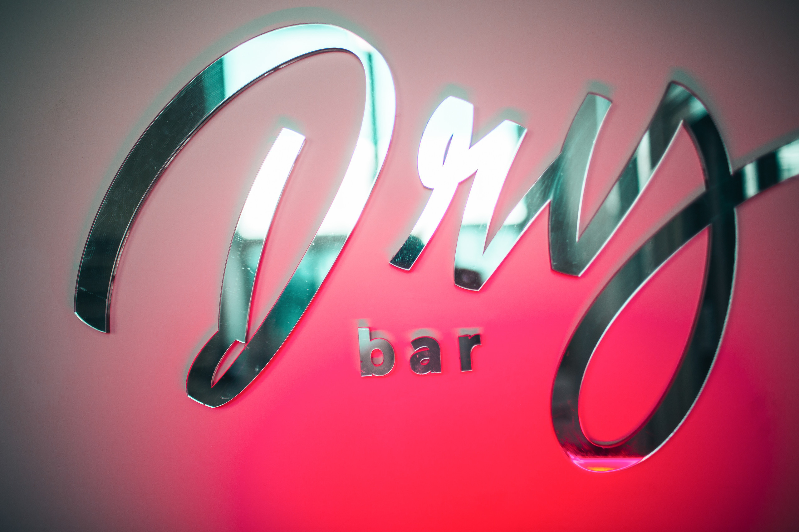 Фуксия/Голубая волна/Зеленый. Портфолио свадебного фотографа. Роман Каргаполов