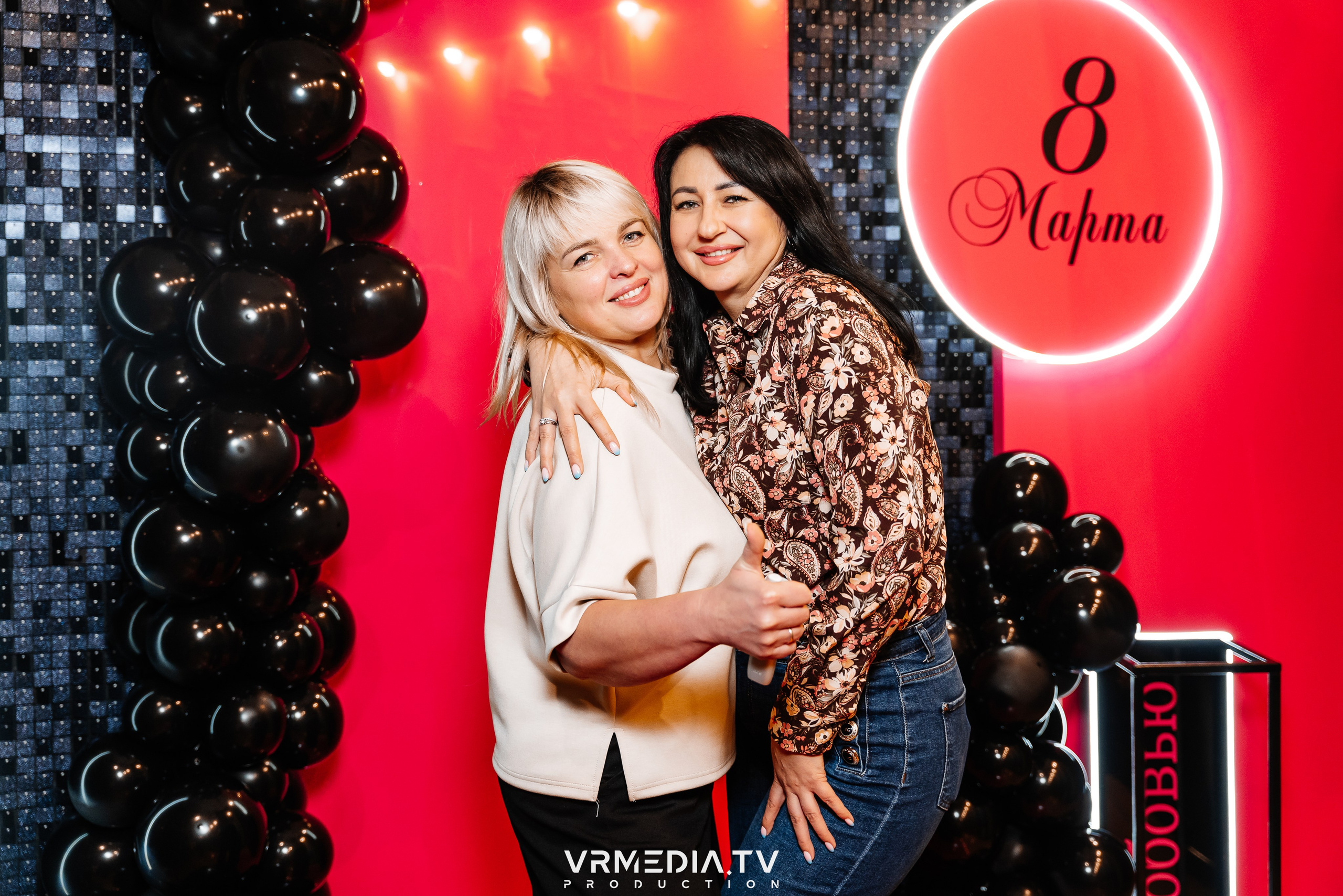 Международный женский день в ресторане «Лазурный берег»