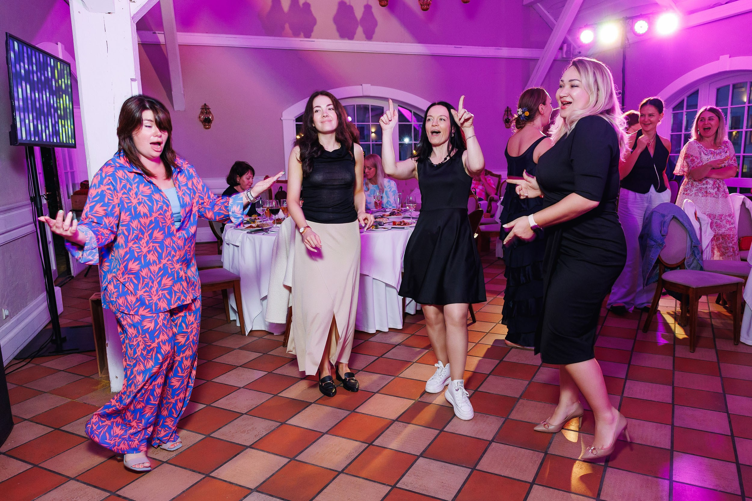 Корпоратив. Ужин в Усадьбе. KRIS KRUPINNIKOVA