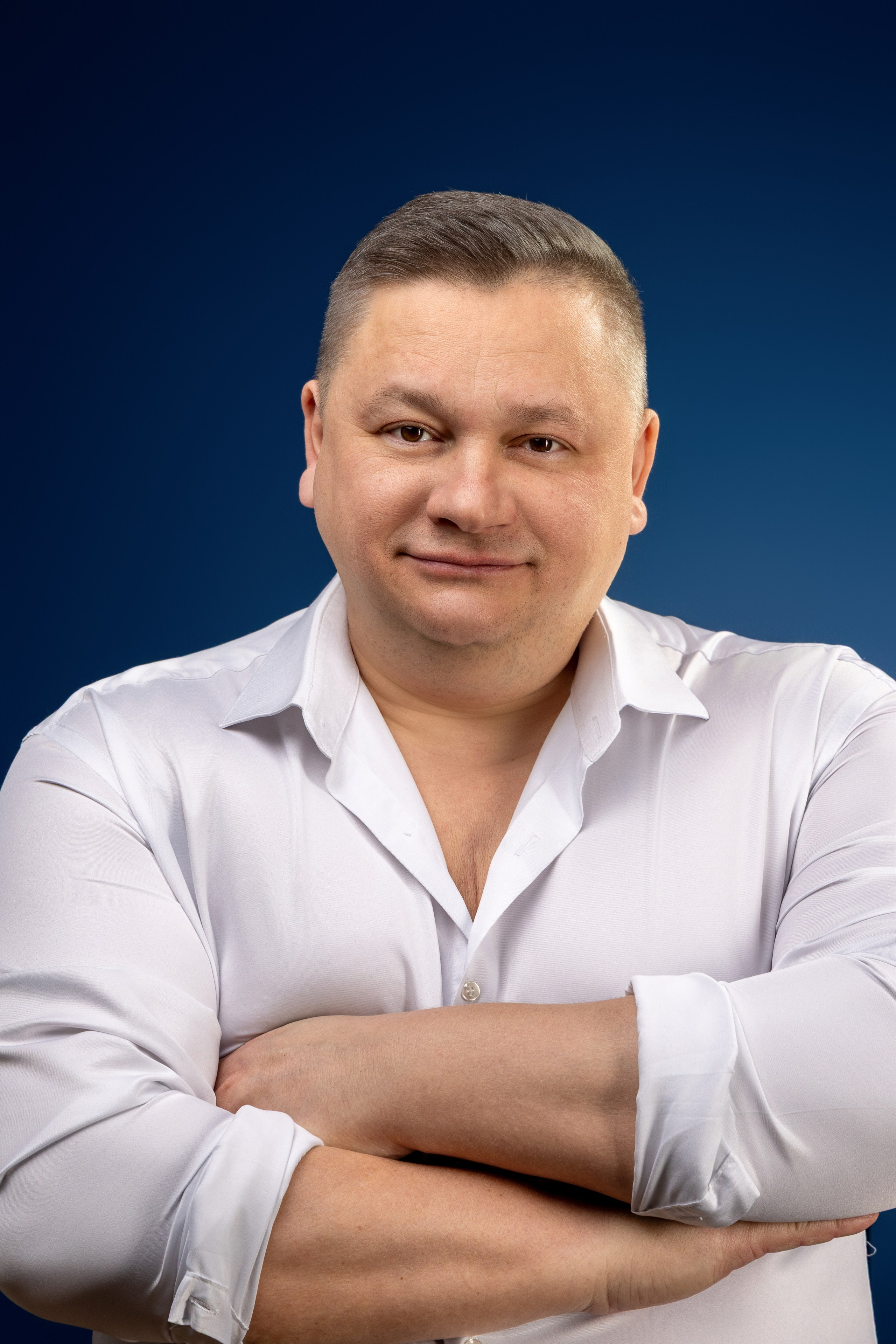 Владимир. Классический портрет. Фотограф Андрей Зикеев, фотостудия AzArt Studio в Москве