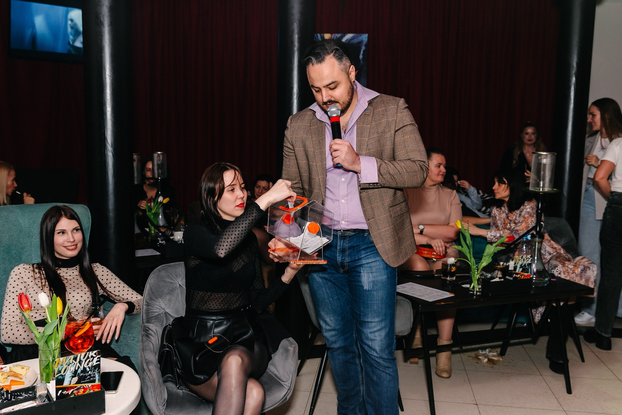 8 марта в лаунж-баре Major 2024. Свадебный, семейный и детский фотограф в Калининграде Елена Кравцова