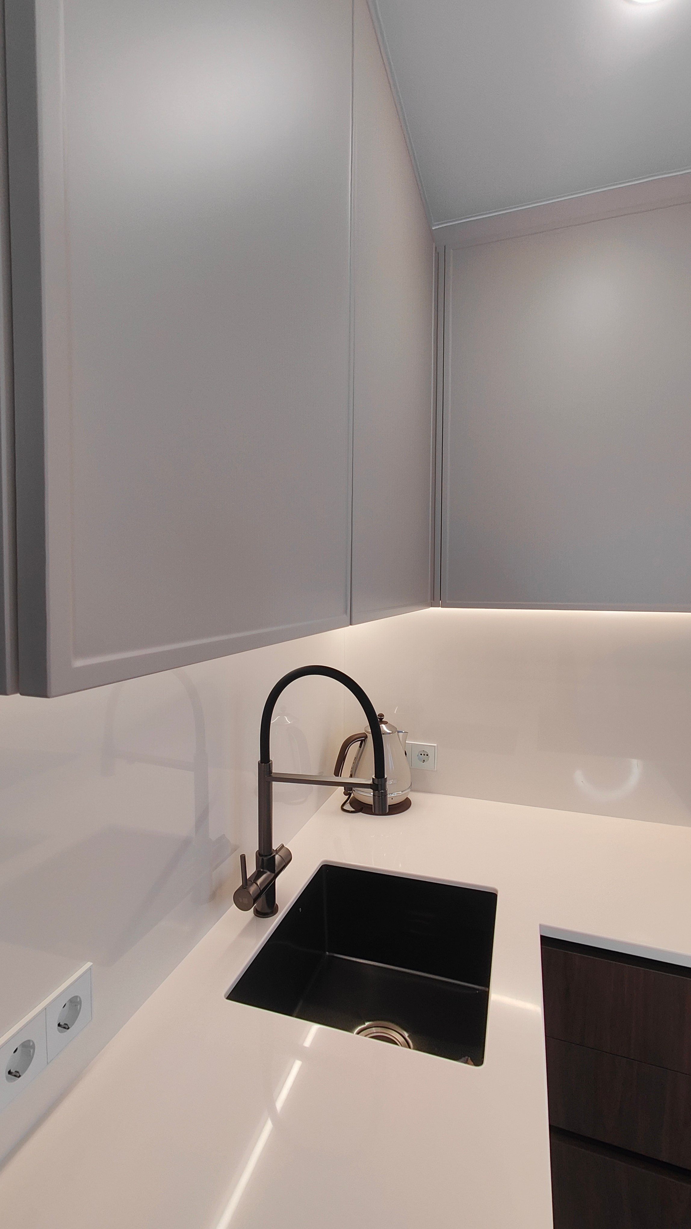 Ул. Кошурникова 13/2. Мебельное ателье РАУМАН