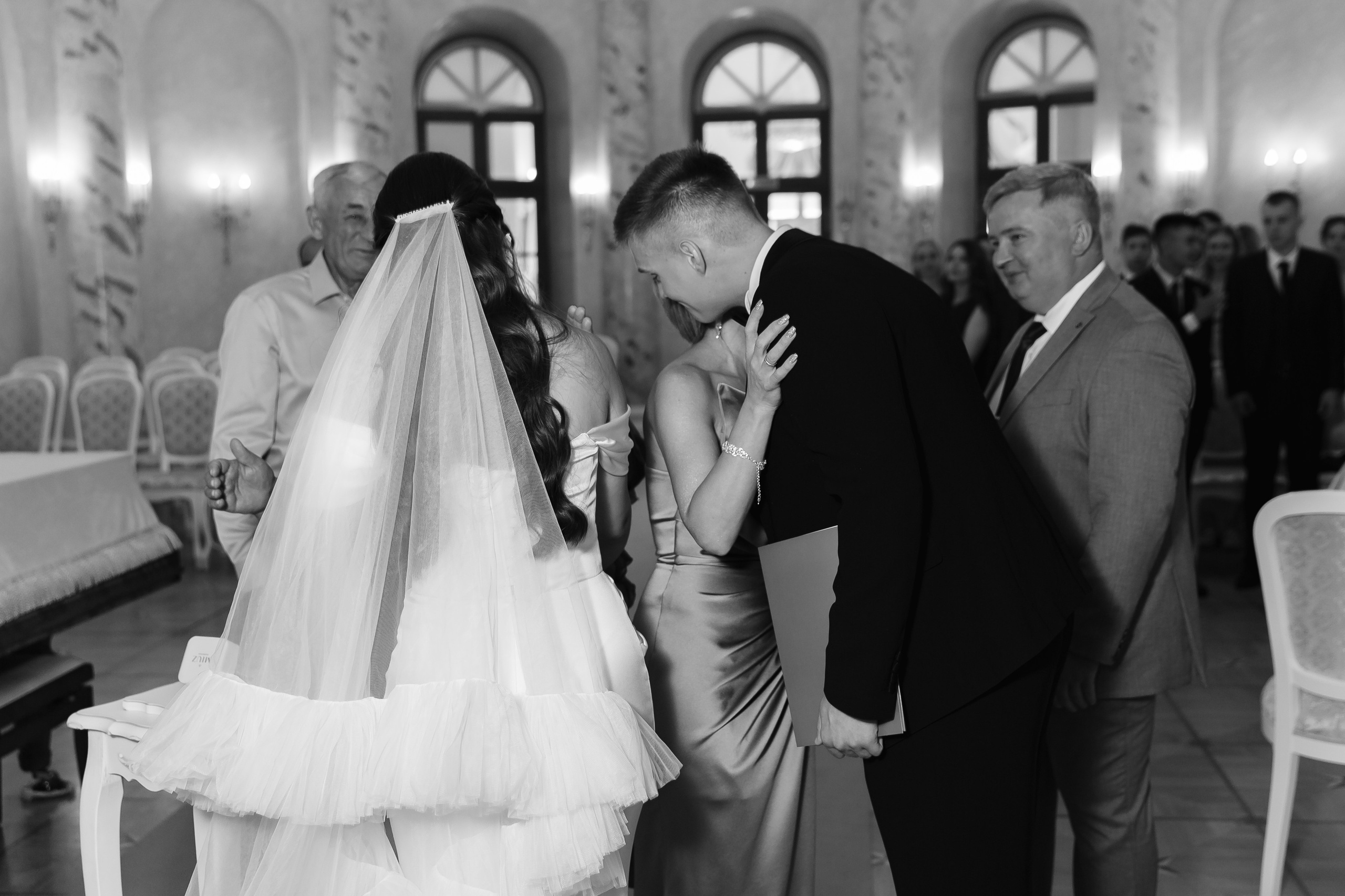 25.08.2024. RETOUCH-HOUSE