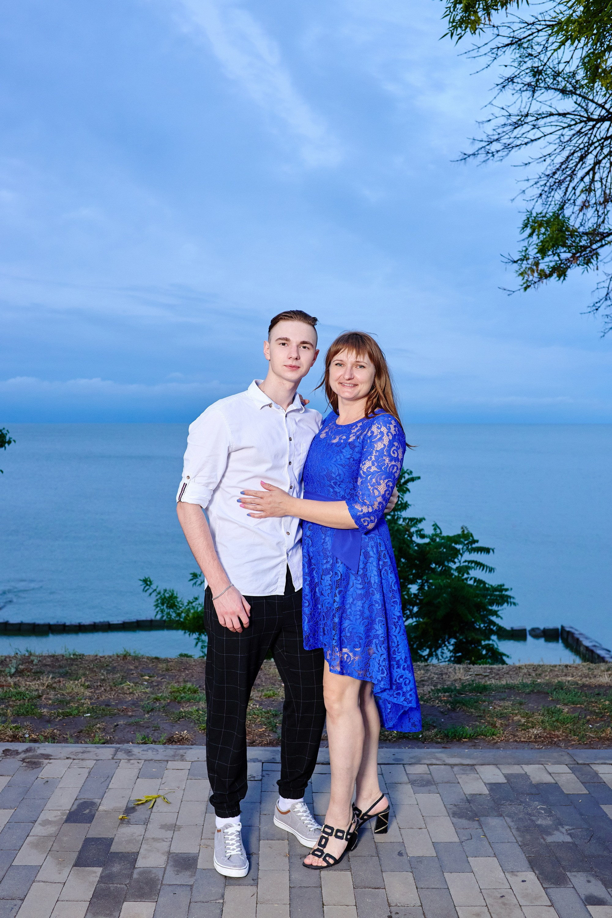 Выпускной 35 Сош. Фотограф Выпускные альбомы Таганрог Сергей Коробченко