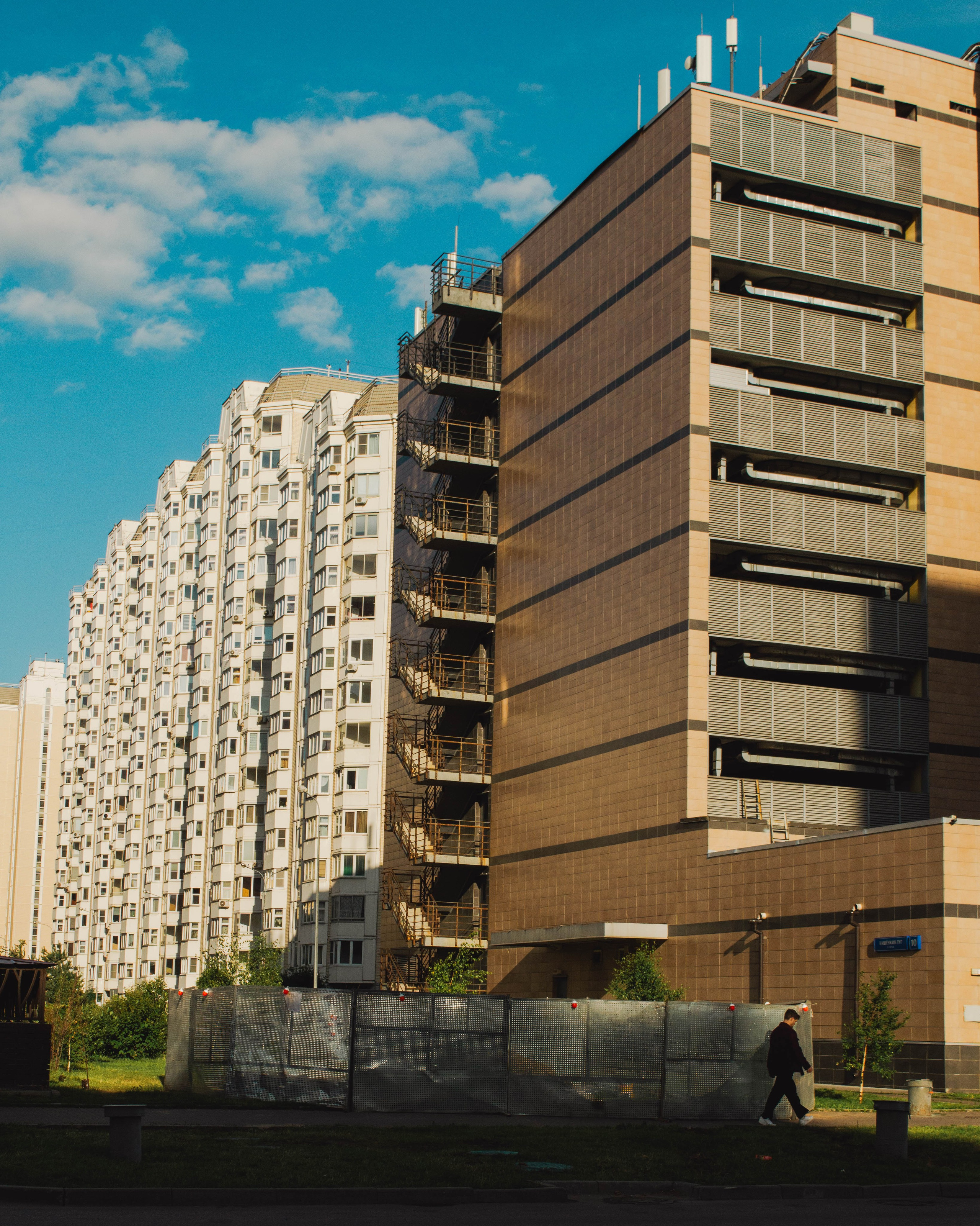 Многослойность городского пространства. Фотограф Анастасия Лощакова в Москве