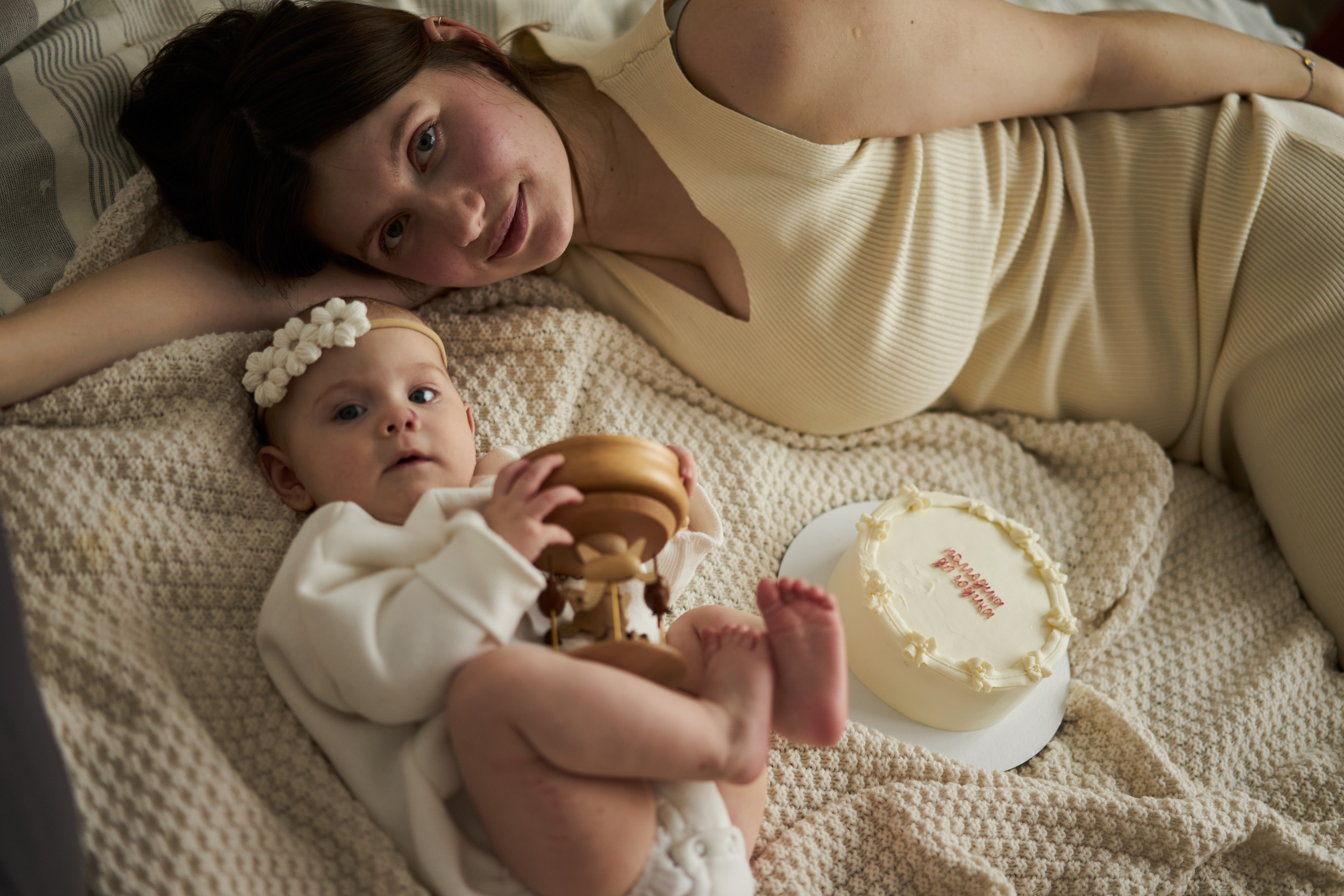 Семейная фотосессия дома. Фотограф Екатеринбург Кокшарова Александра