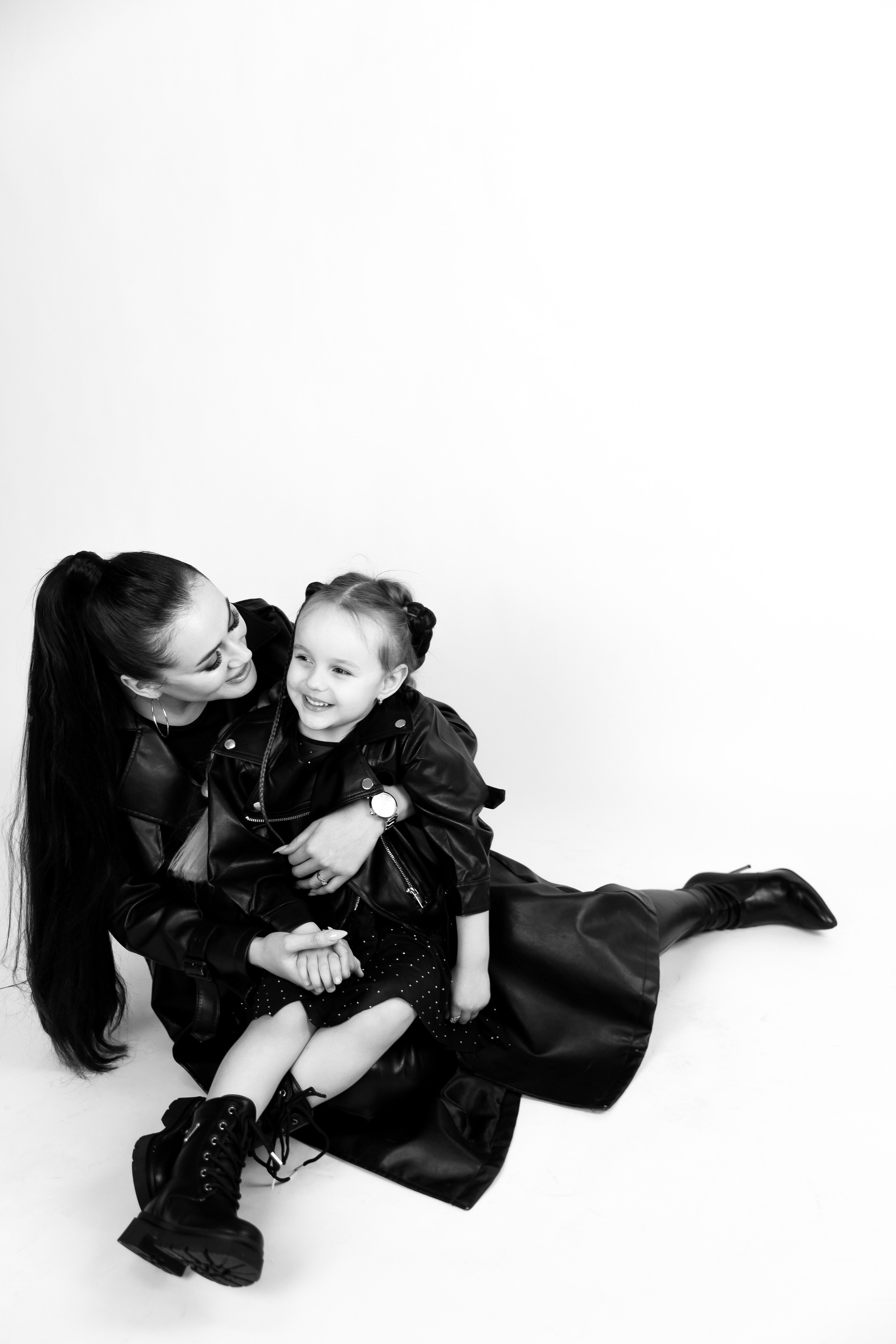 Екатерина и Арина. Семейный фотограф в Екатеринбурге и Красноуфимске Евгения Лягаева