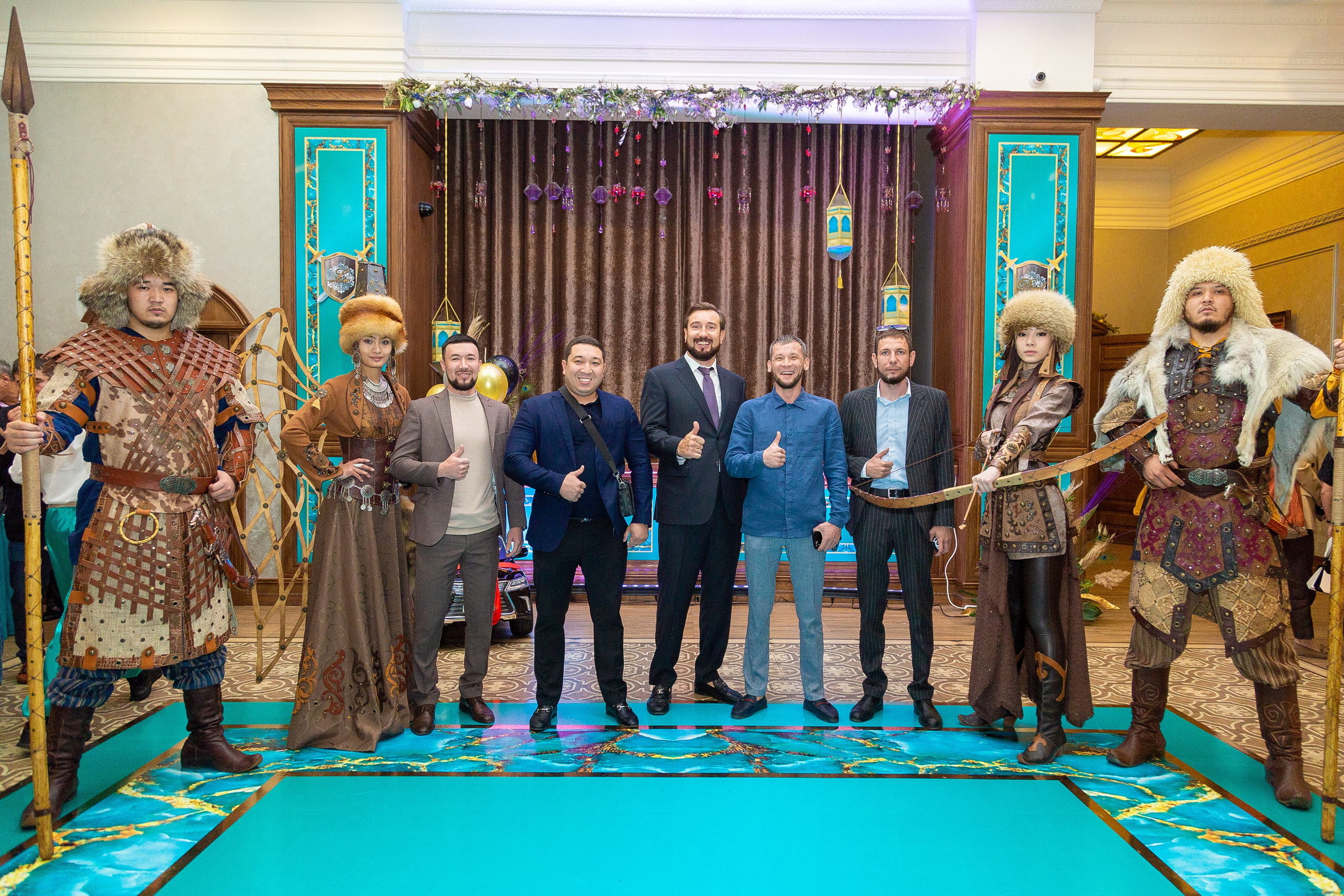 Лео и Давид годик. Свадебный фотограф в Алматы Айгерим Верба