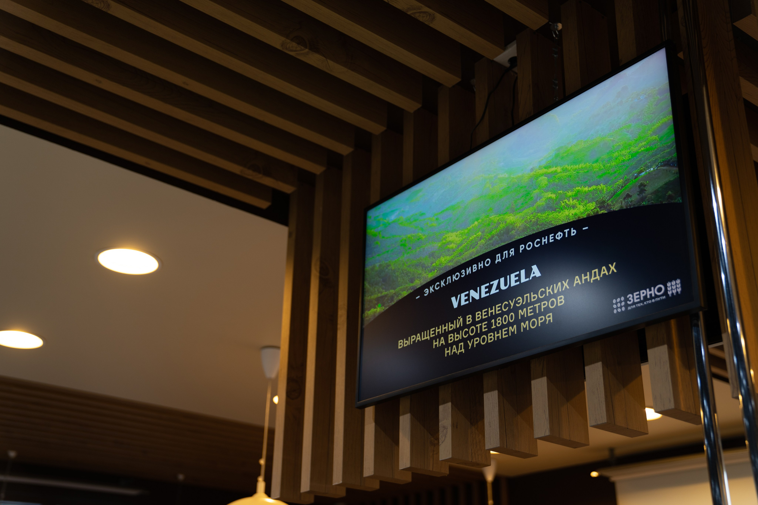 Рекламная съемка объектов. Репортажный, студийный и уличный фотограф