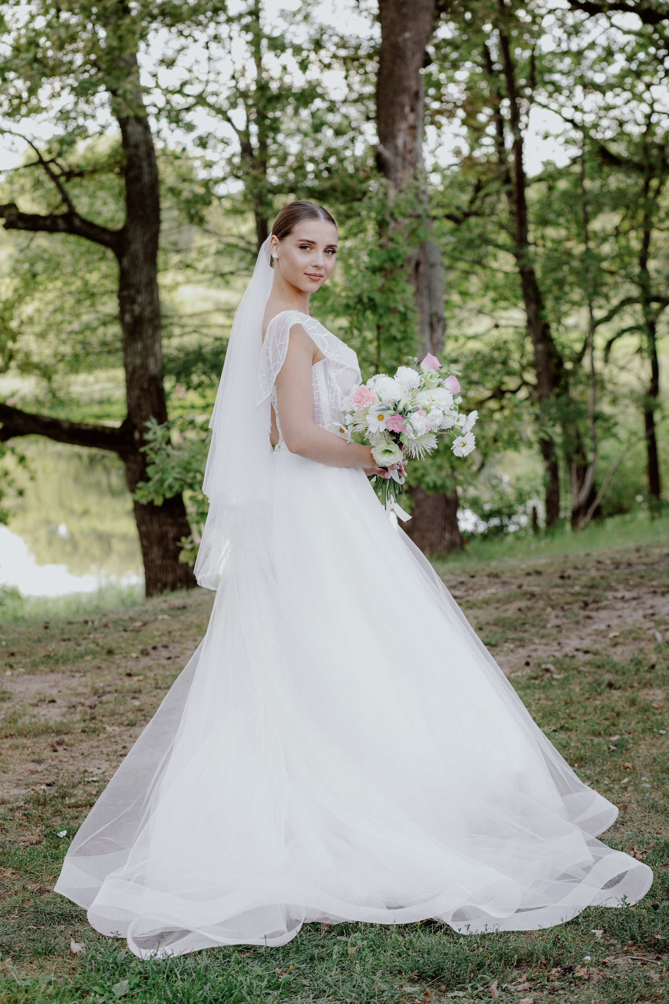 Летняя свадебная фотосессия