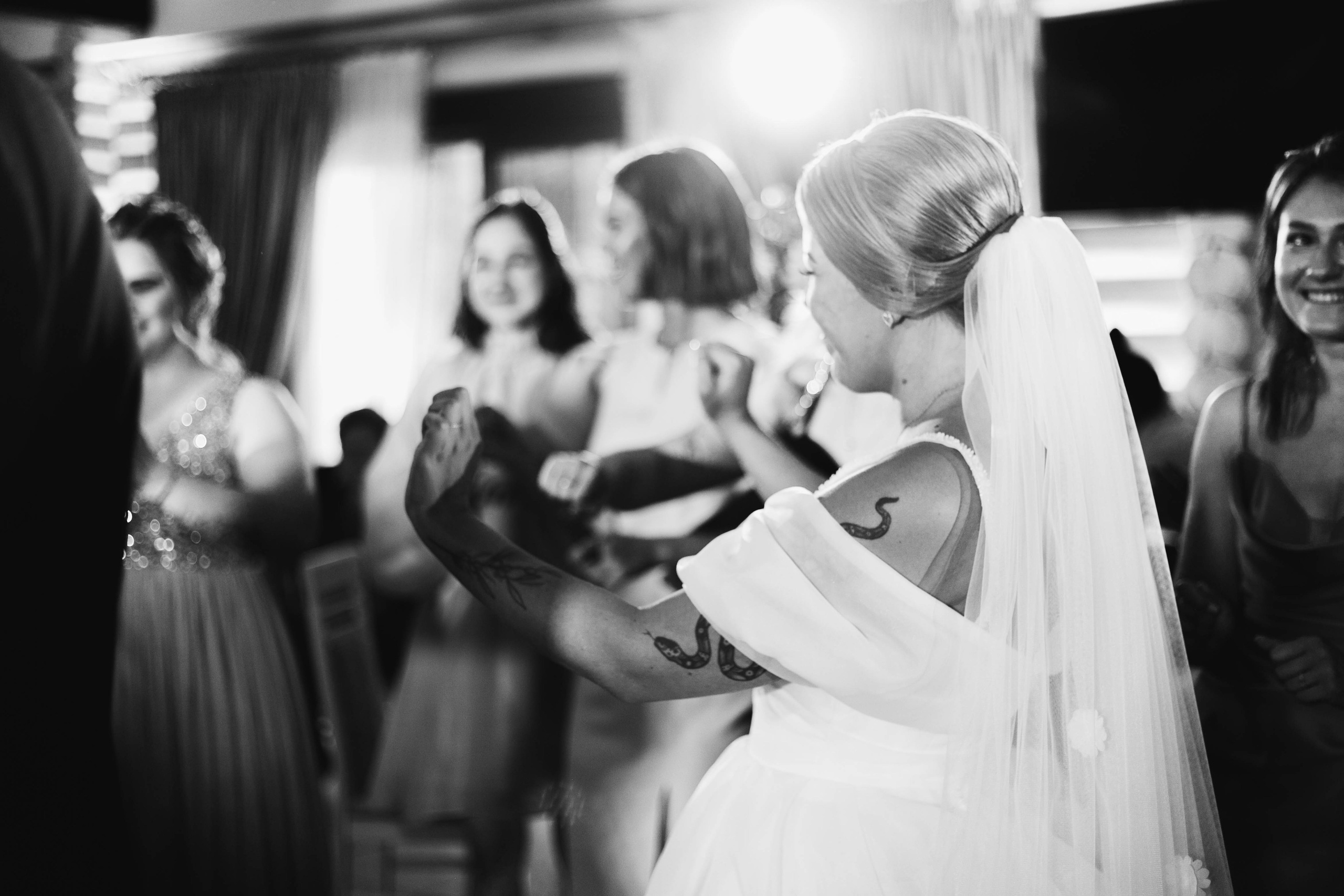 Фотограф на свадьбу. Фотограф в Минске Ира Сюбарева