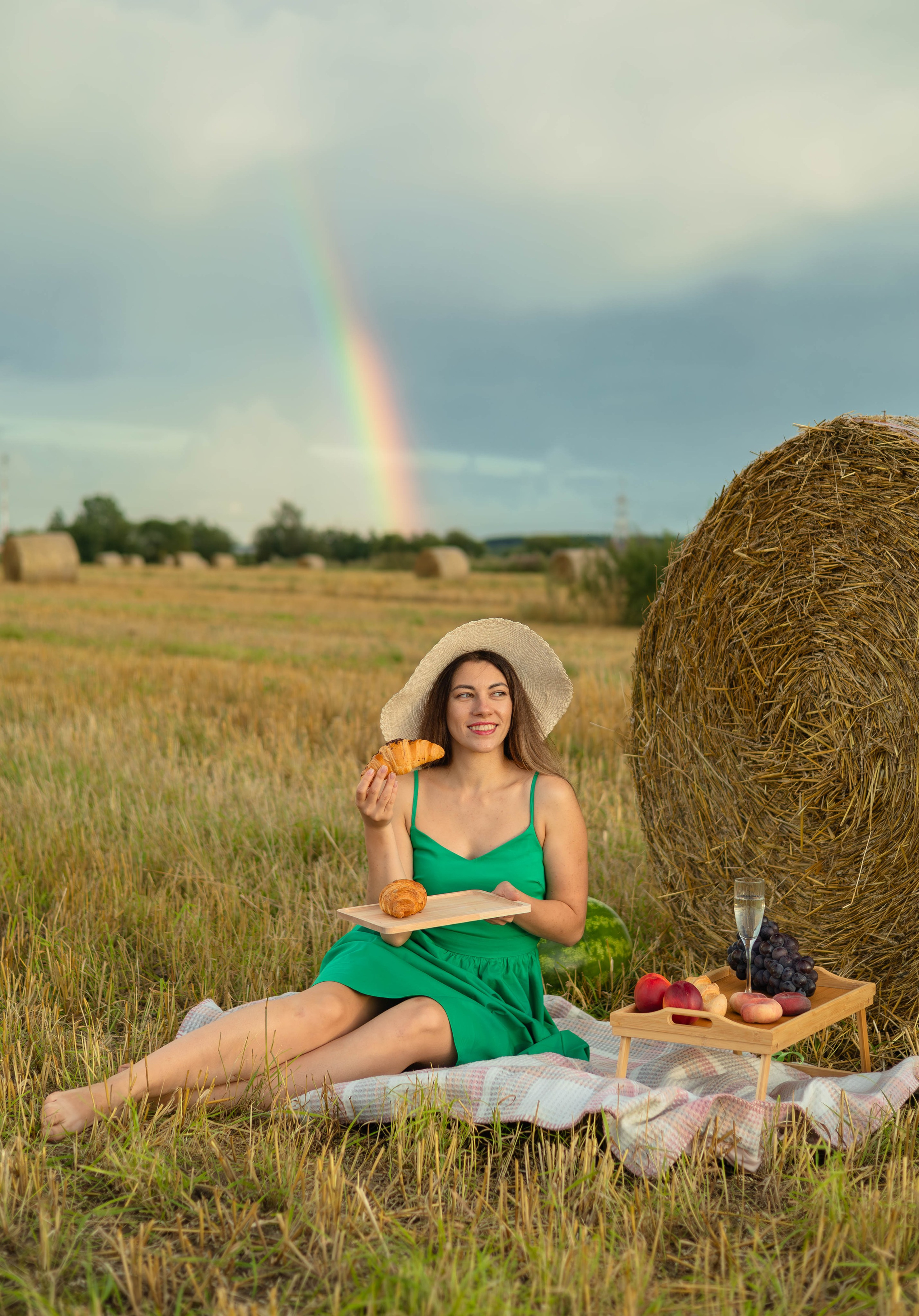 Анастасия. Закат в поле. Портретный фотограф Панферова Регина г. Санкт-Петербург, г. Казань