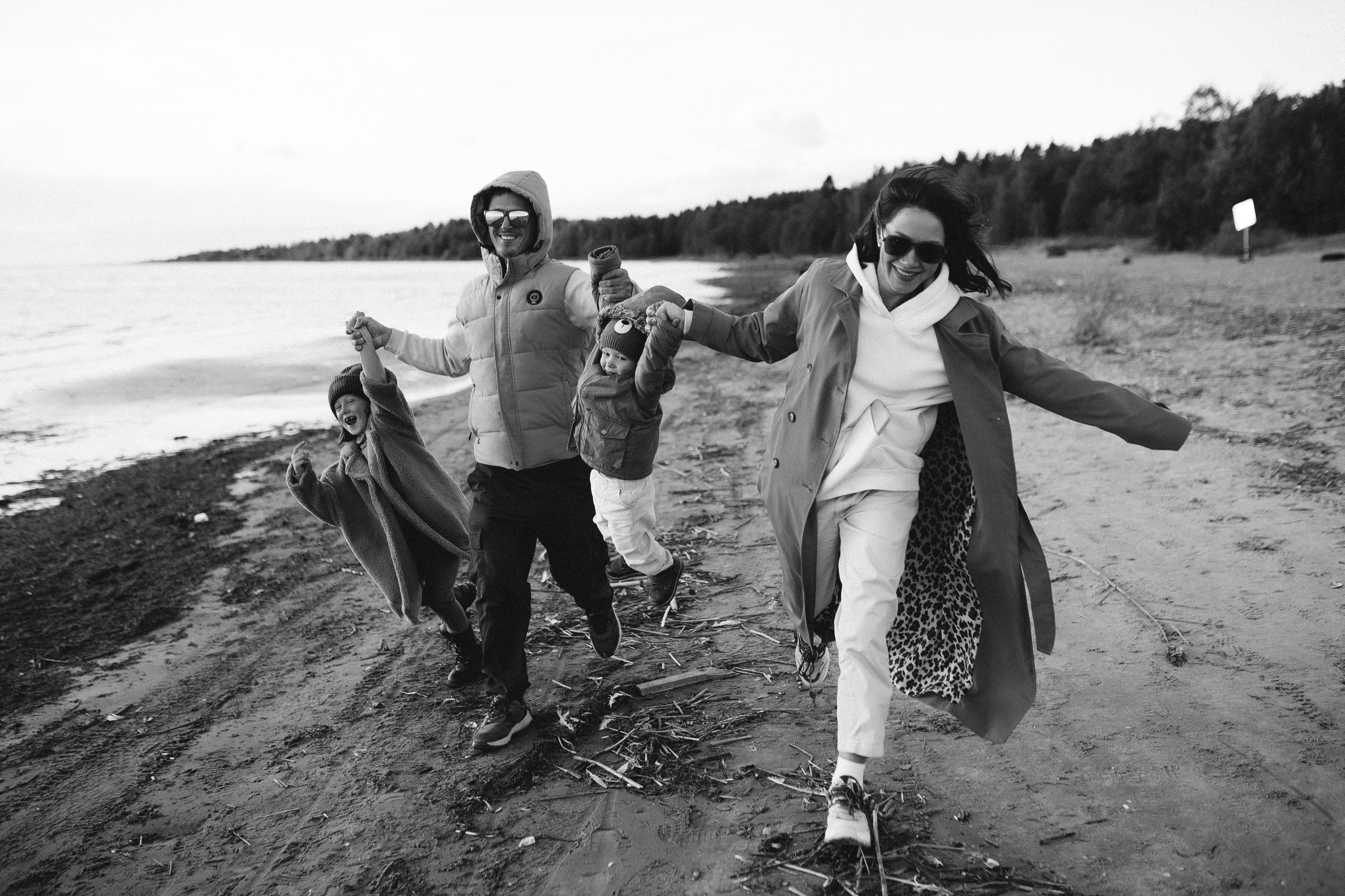 Кристина, Ика, Тео и Давид. Фотограф Виктория Дунаевская в Санкт Петербурге