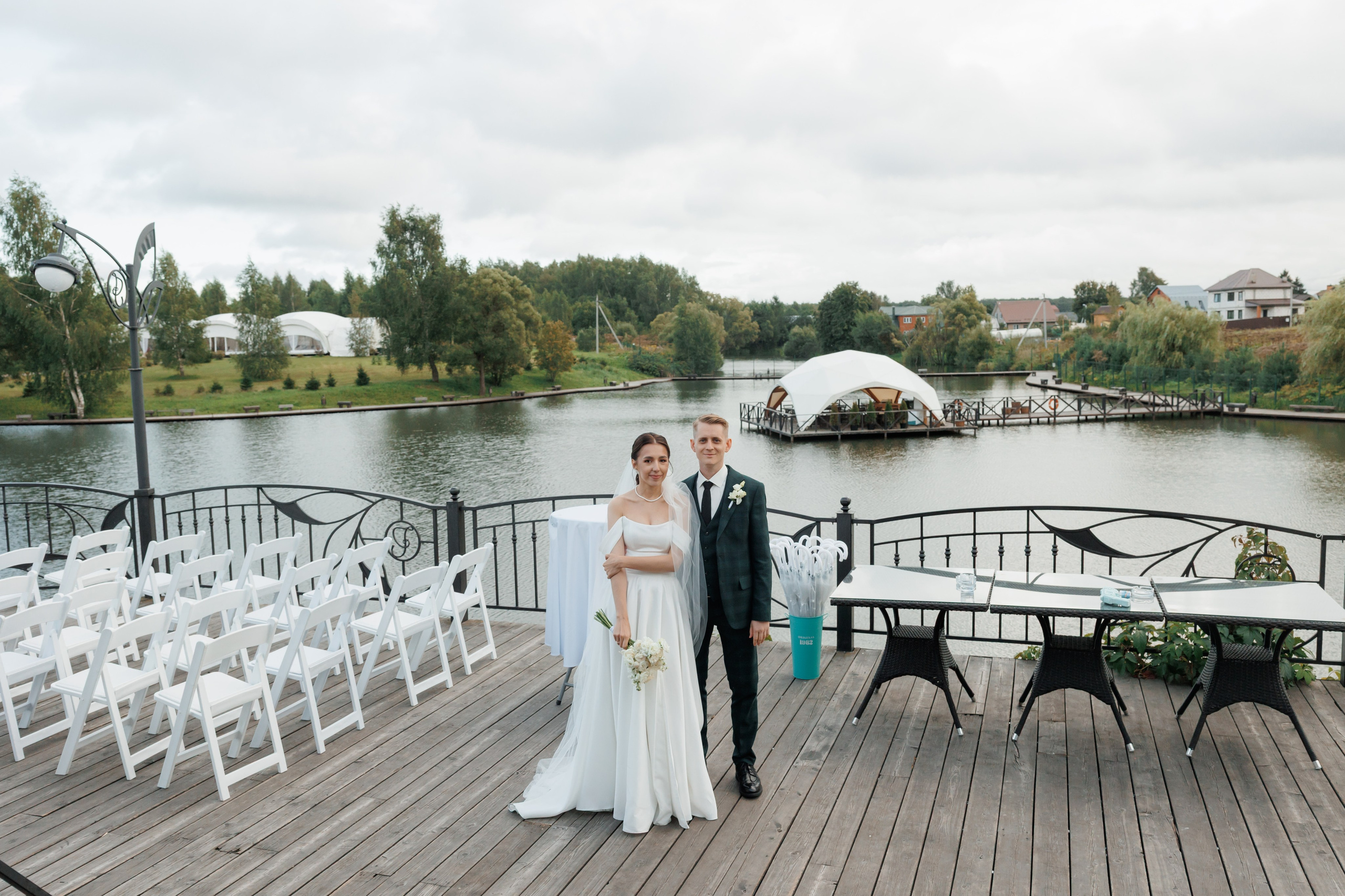 Регистрация в отеле Fish Point, ЗАГС Бутово, прогулка в Остафьево. Свадебный и репортажный фотограф (Москва, Королев и другие)
