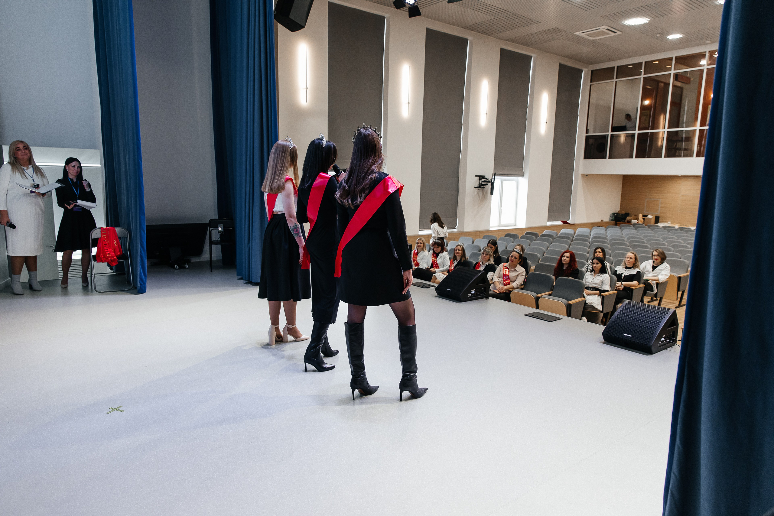 Конкурс красоты и материнства «Особенная мама 2024». Открытие. Фотограф в Санкт-Петербурге Алена Сертакова