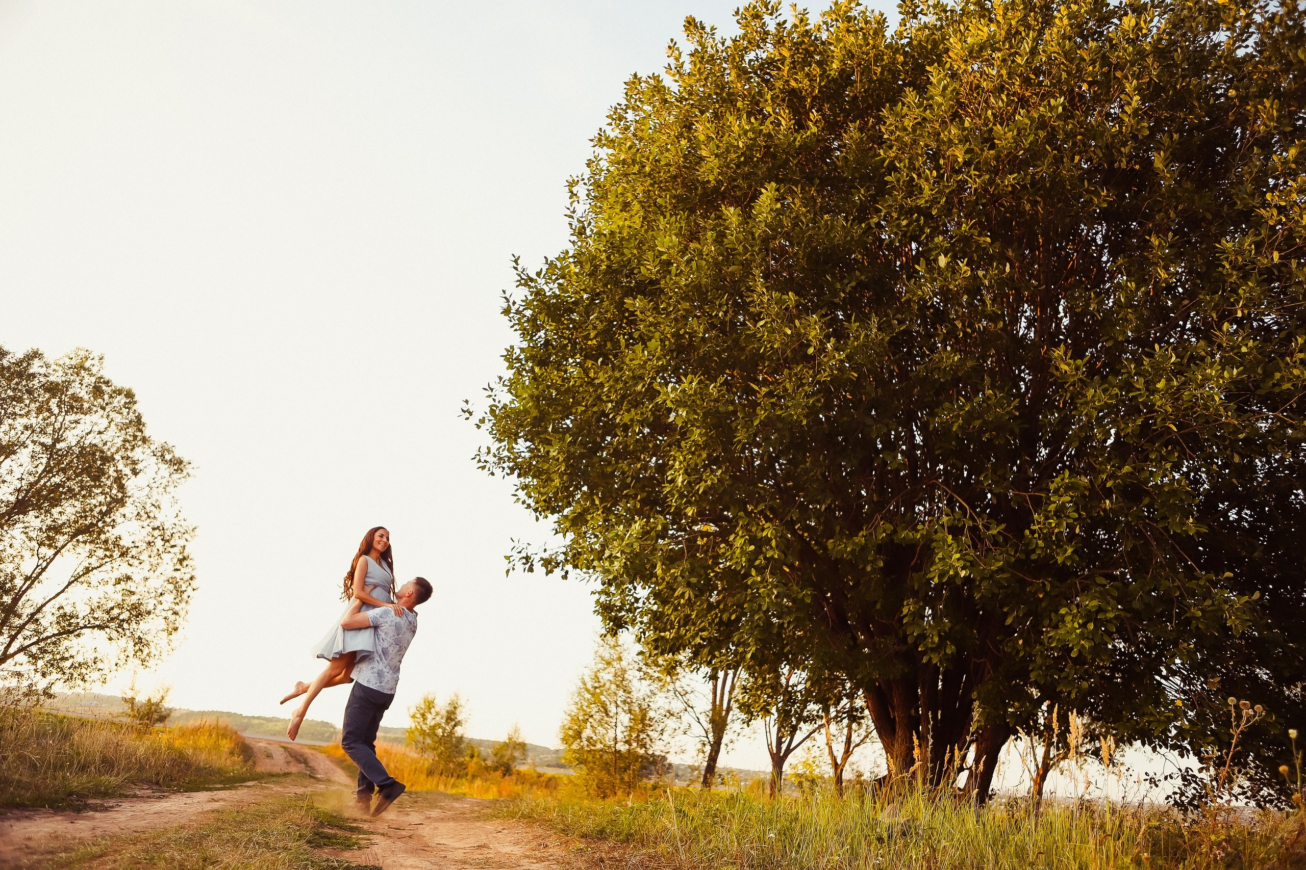 Создаю волшебство 🪄❤️ (с) #EFIMOVbros_________________________________#свадебныйфотографчебоксары #свадьбачебоксары #чебоксарысвадьба #невестачебоксары #женихчебоксары #лавсторичебоксары #свадебнаяфотосессиячебоксары  #свадьбавчувашии#чувашиясвадьба #свадебныйфотографчувашия#новочебоксарск #свадьбановочебоксарск #фотографновочебоксарск#канаш #свадьбаканаш #фотографканаш#алатырь #свадьбаалатырь #фотографалатырь#шумерля #свадьбашумерля #фотографшумерля#марпосад #мариинскийпосад #свадьбамарпосад#cheboksarywedding #weddingcheboksary #russiawedding #weddingphotographer