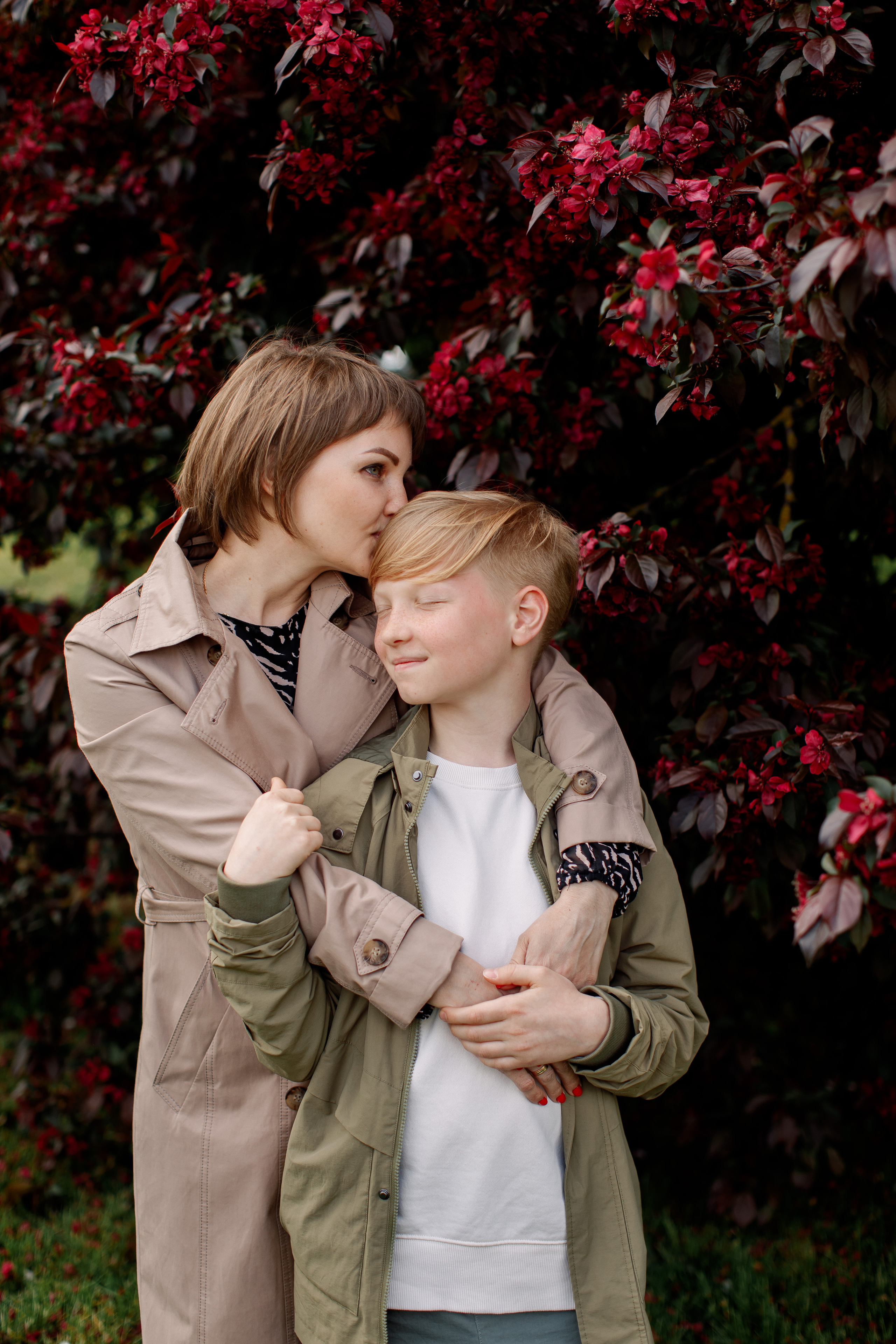 Семейная съёмка в цветении. Свадебный и семейный фотограф в Калининграде Макарова Татьяна