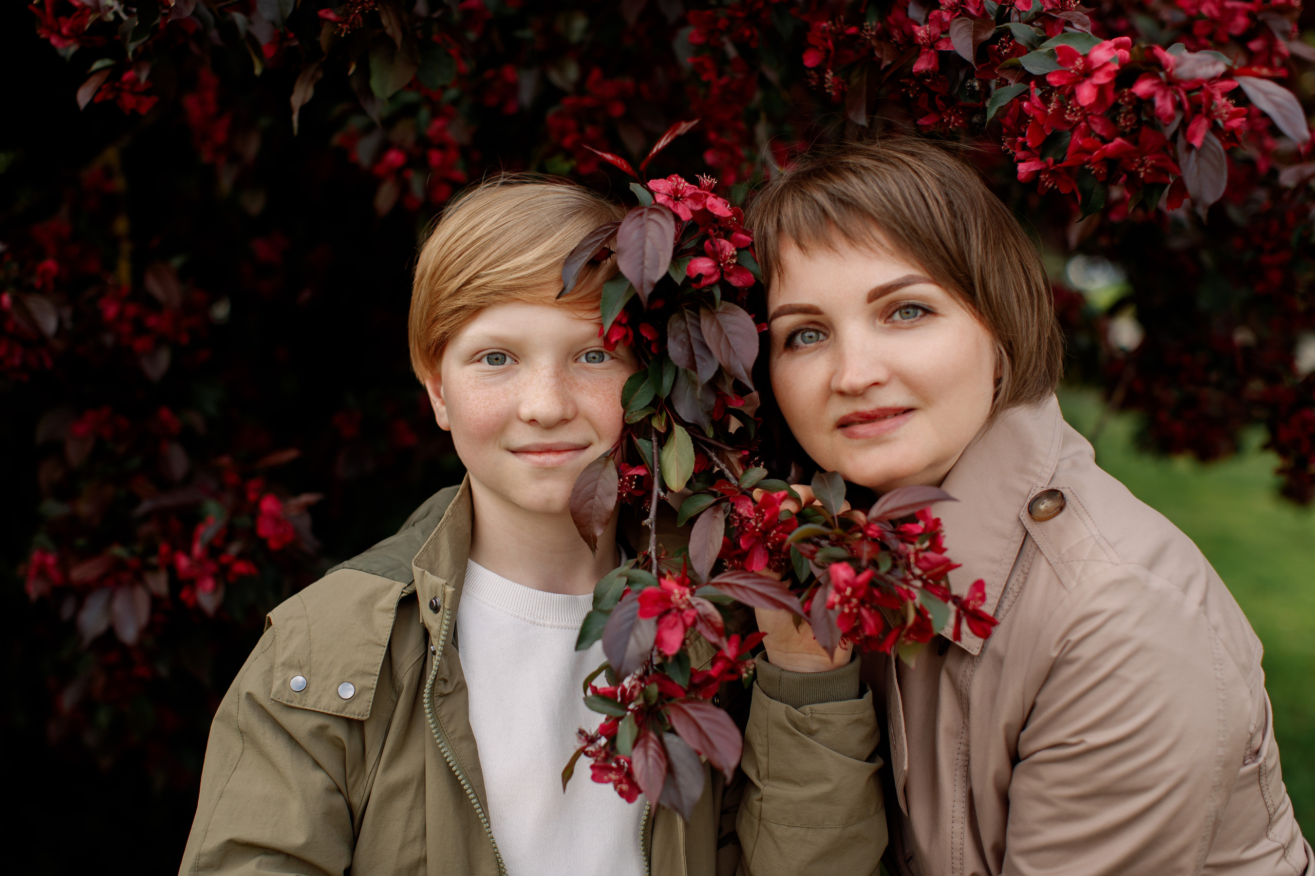 Семейная съёмка в цветении. Свадебный и семейный фотограф в Калининграде Макарова Татьяна
