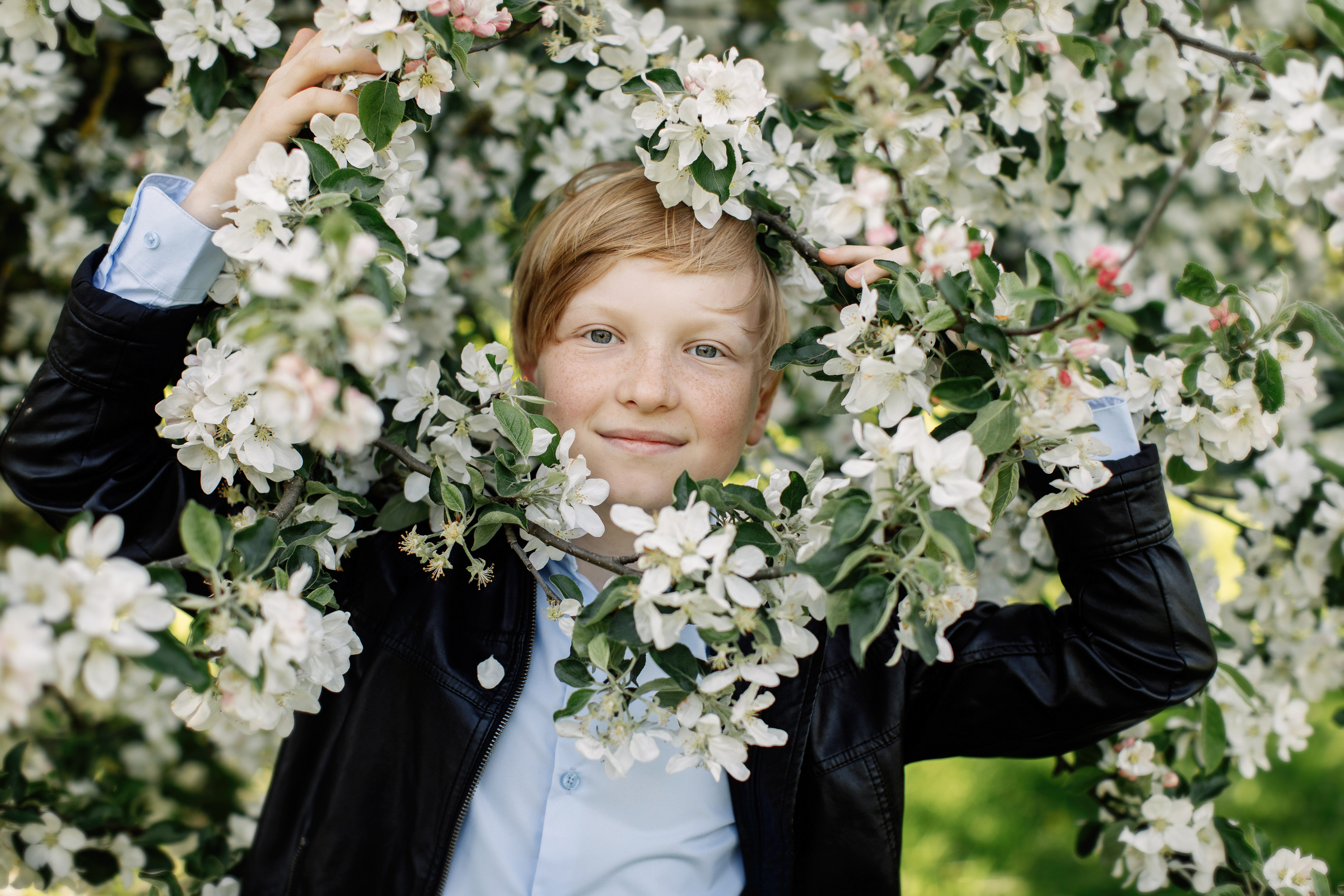 Семейная съёмка в цветении. Свадебный и семейный фотограф в Калининграде Макарова Татьяна