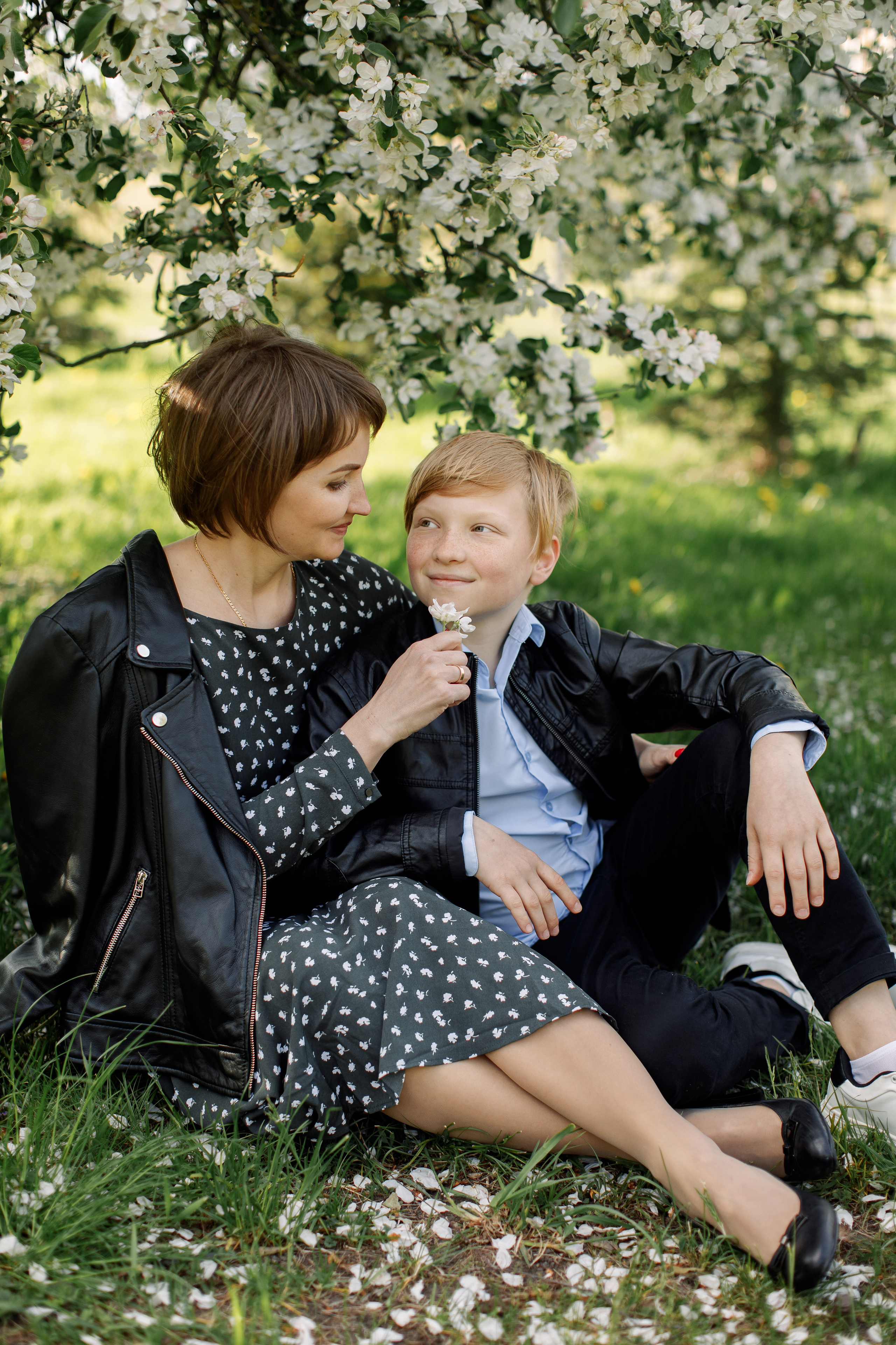 Семейная съёмка в цветении. Свадебный и семейный фотограф в Калининграде Макарова Татьяна