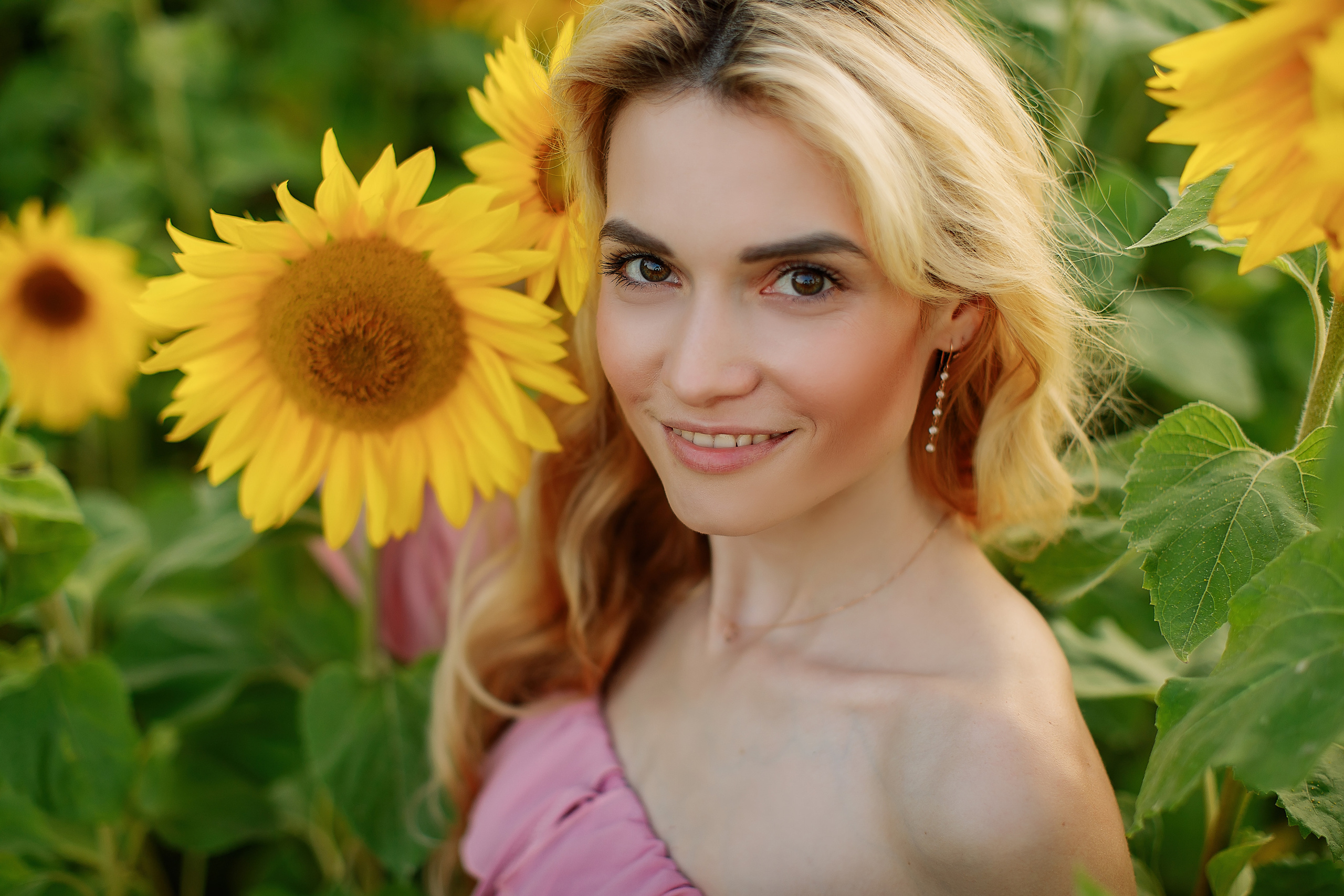 Съёмка в подсолнухах. Свадебный и семейный фотограф в Калининграде Макарова Татьяна