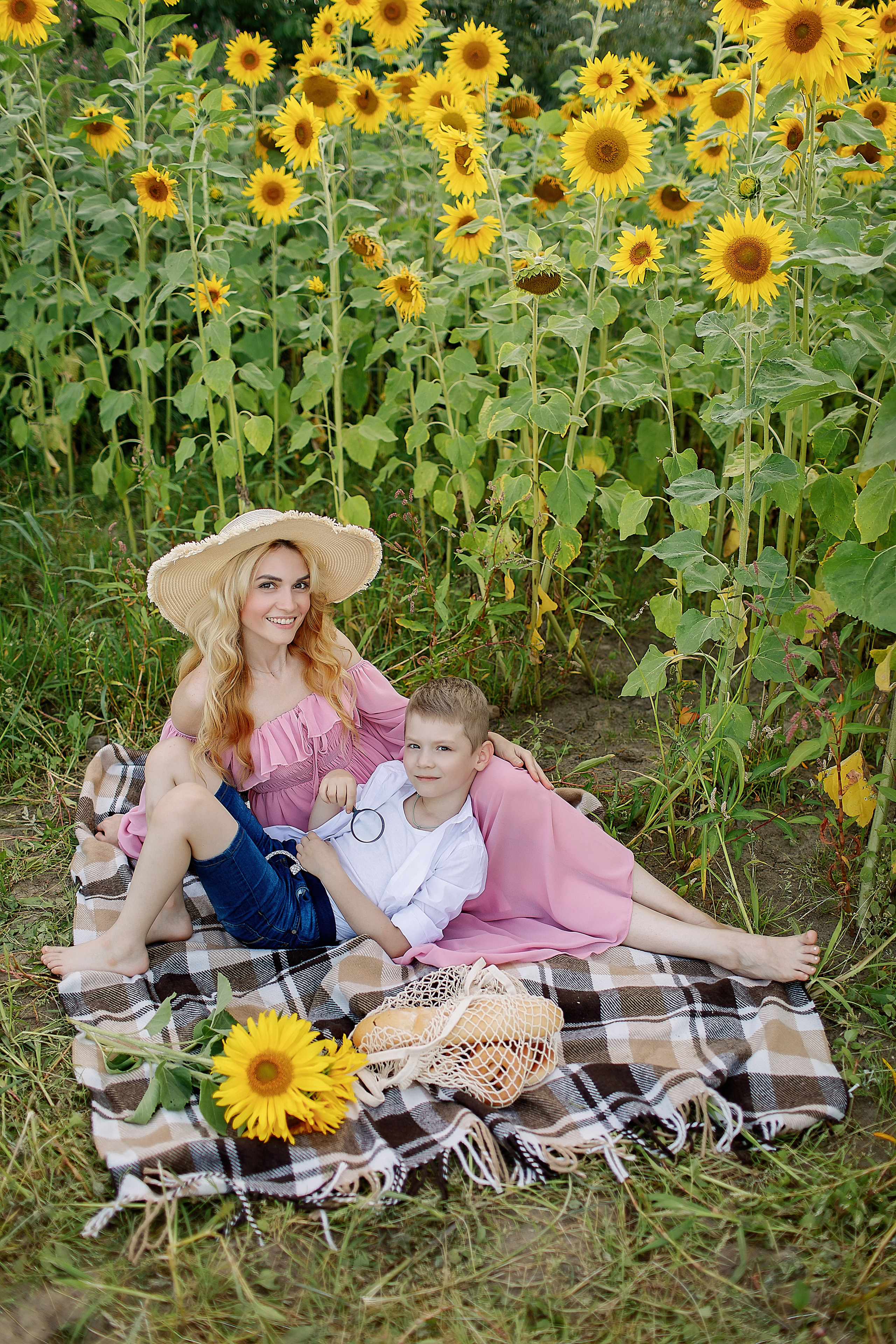 Съёмка в подсолнухах. Свадебный и семейный фотограф в Калининграде Макарова Татьяна