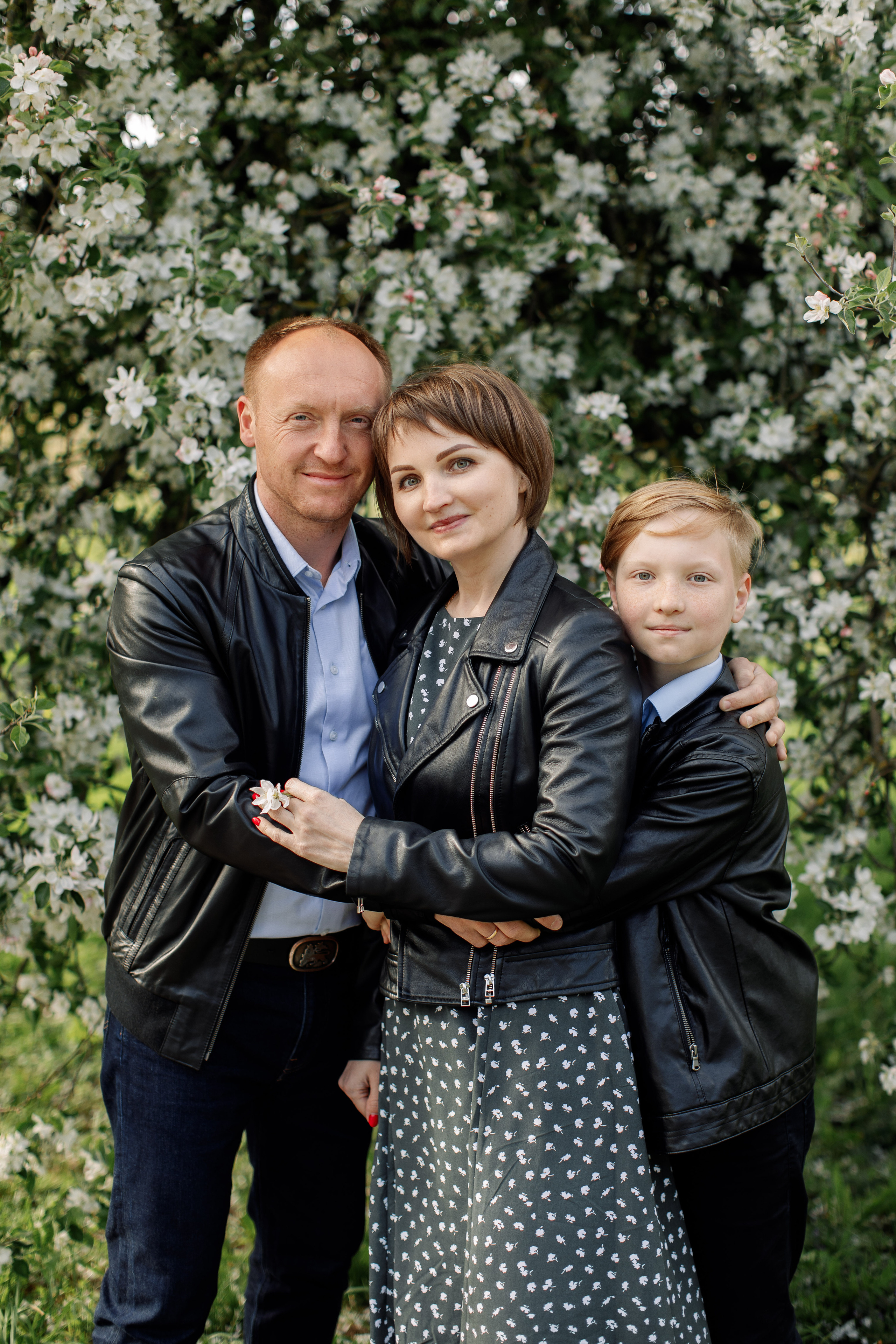 Семейная съёмка в цветении. Свадебный и семейный фотограф в Калининграде Макарова Татьяна