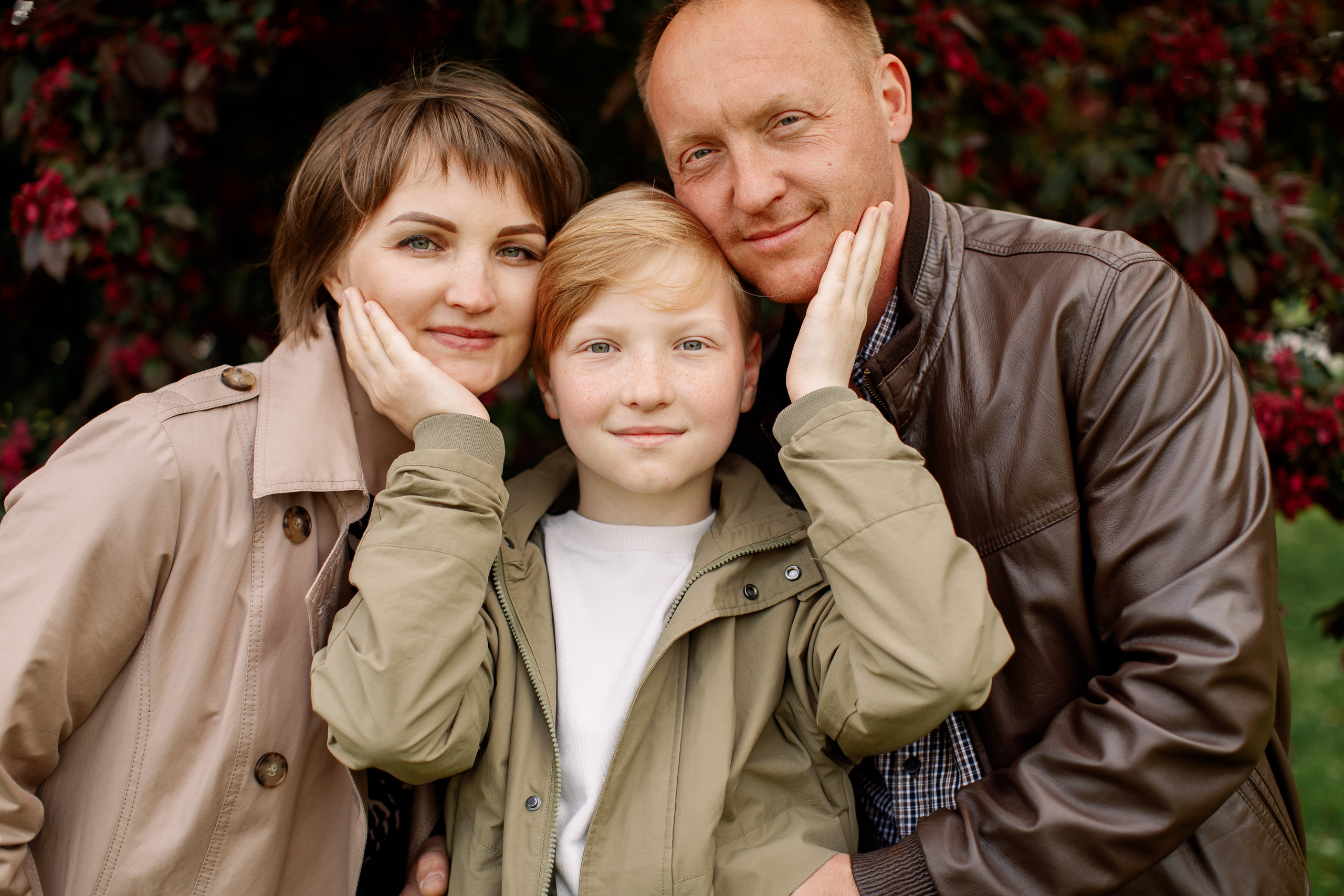 Семейная съёмка в цветении. Свадебный и семейный фотограф в Калининграде Макарова Татьяна