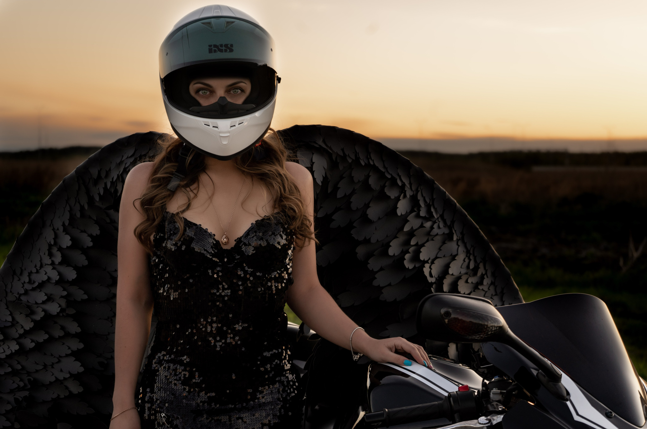 Фотосессия влюбленные на мото. Фотограф Екатеринбург Кокшарова Александра