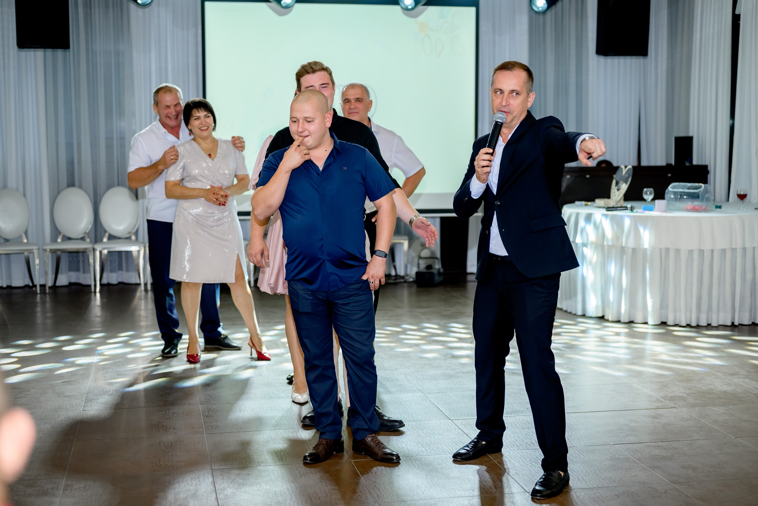 Банкетная часть (1). Юлия Басня семейный и свадебный фотограф в Донецке