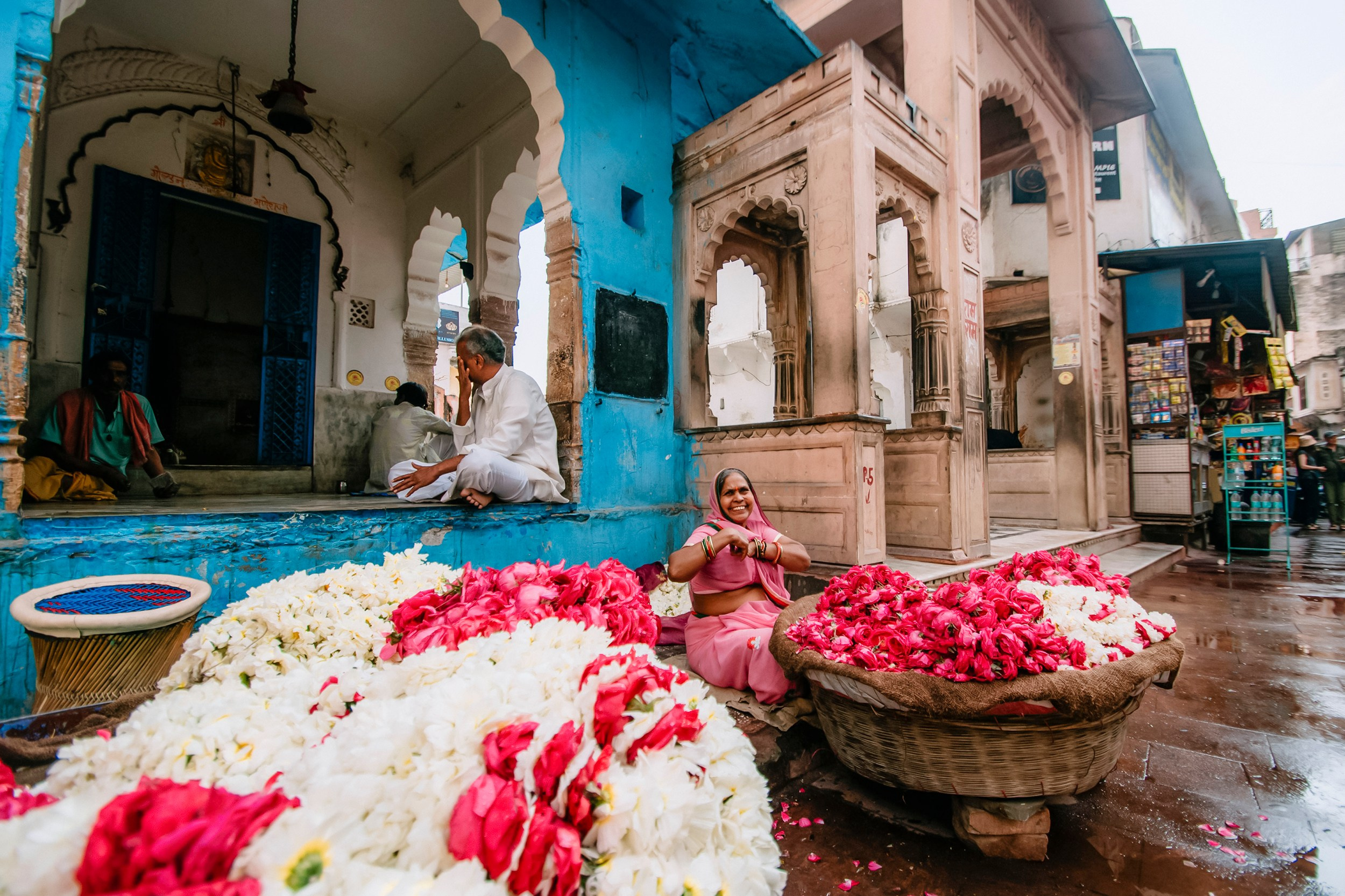 Pushkar street. Iraogo