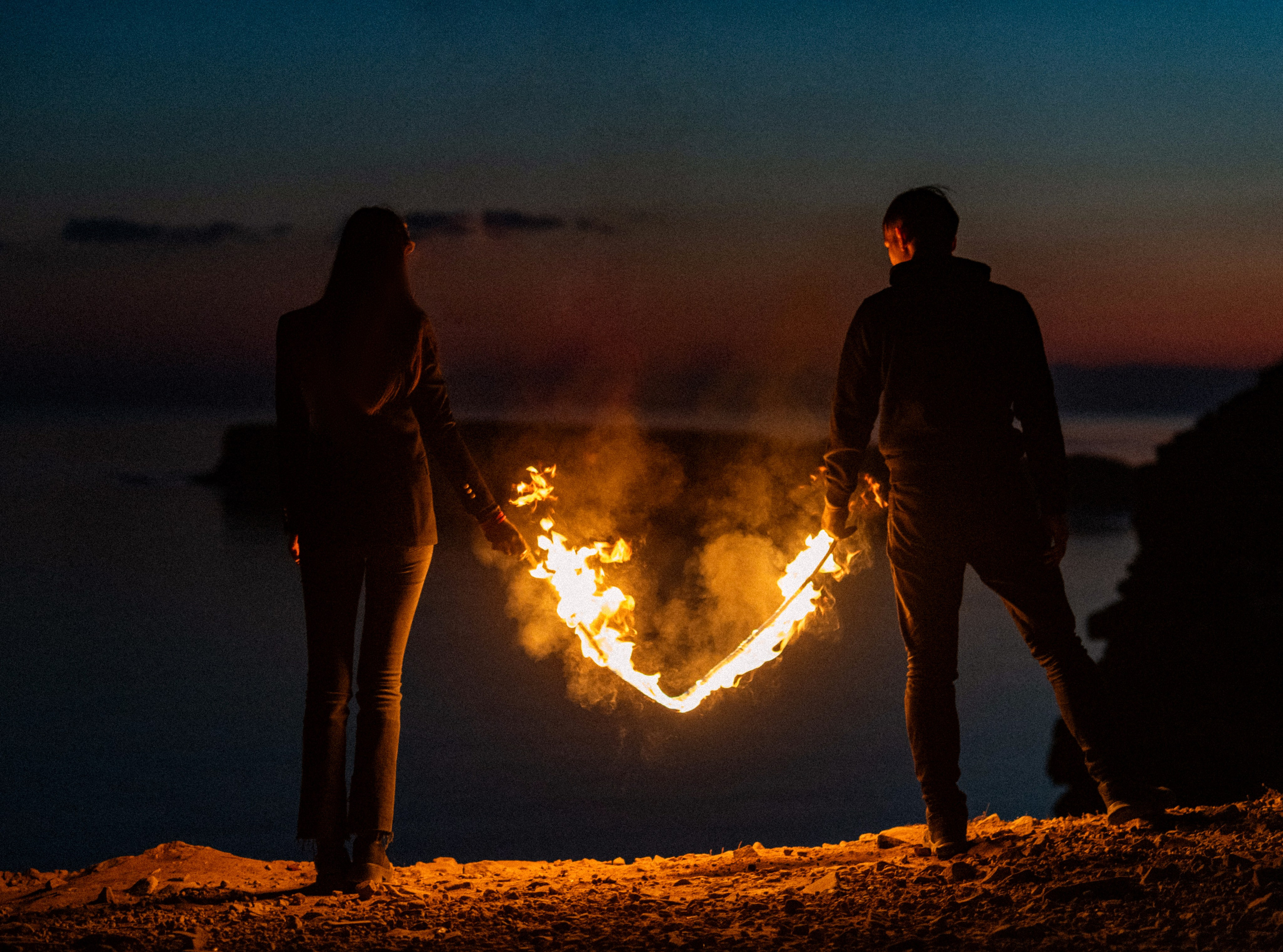 Фотосессии с огнем. Ксения Далишнева — сказочный фотограф во Владивостоке