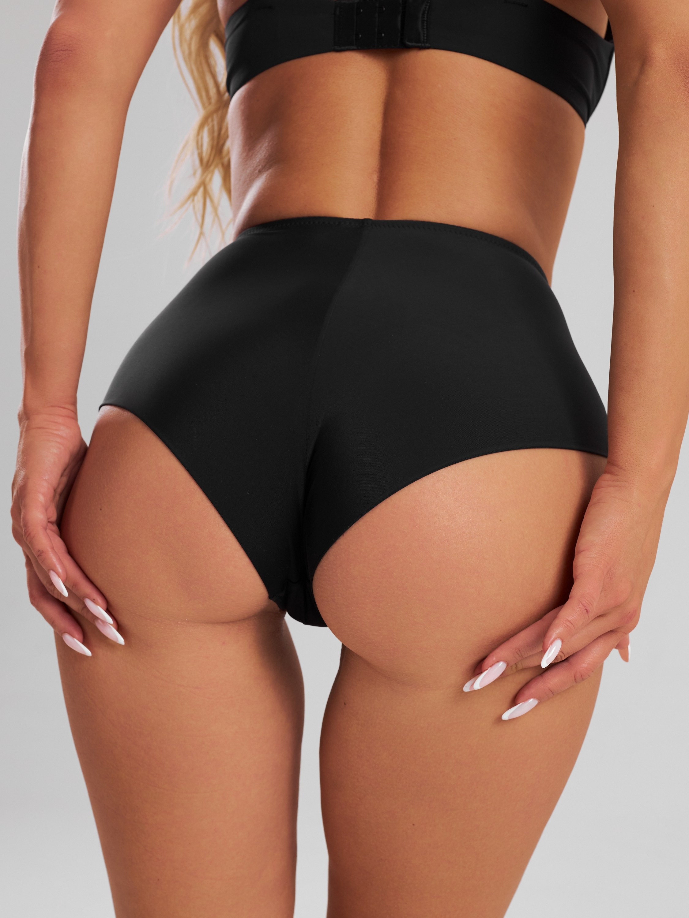 Фотосъемка нижнего белья Екатеринбург Wildberries ВБ Ozon Озон фотосессия белья женское белье Екб заказать цена фотосъемка товара WB карточк. Фотограф Екатеринбург Анастасия Жерновская | Маркетплейсы и нейрофото